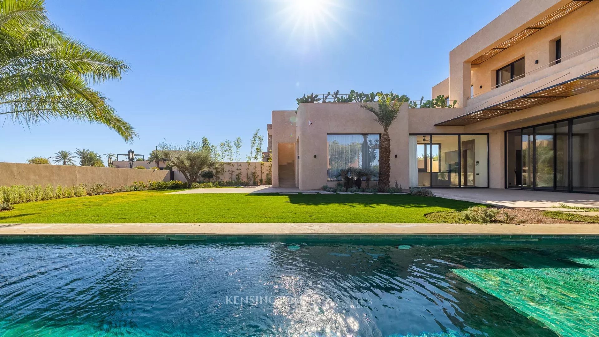 4 Bedroom Villa/Townhouse's Image 24