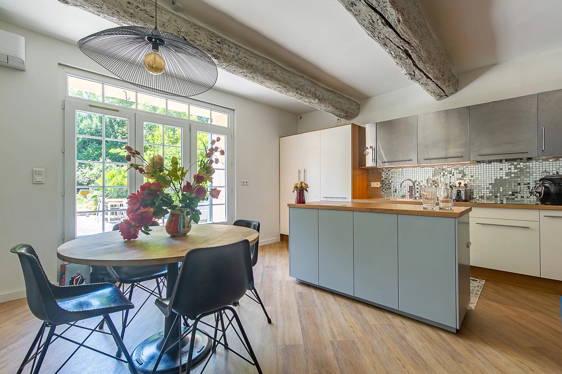 Agence immobilière de Teramata