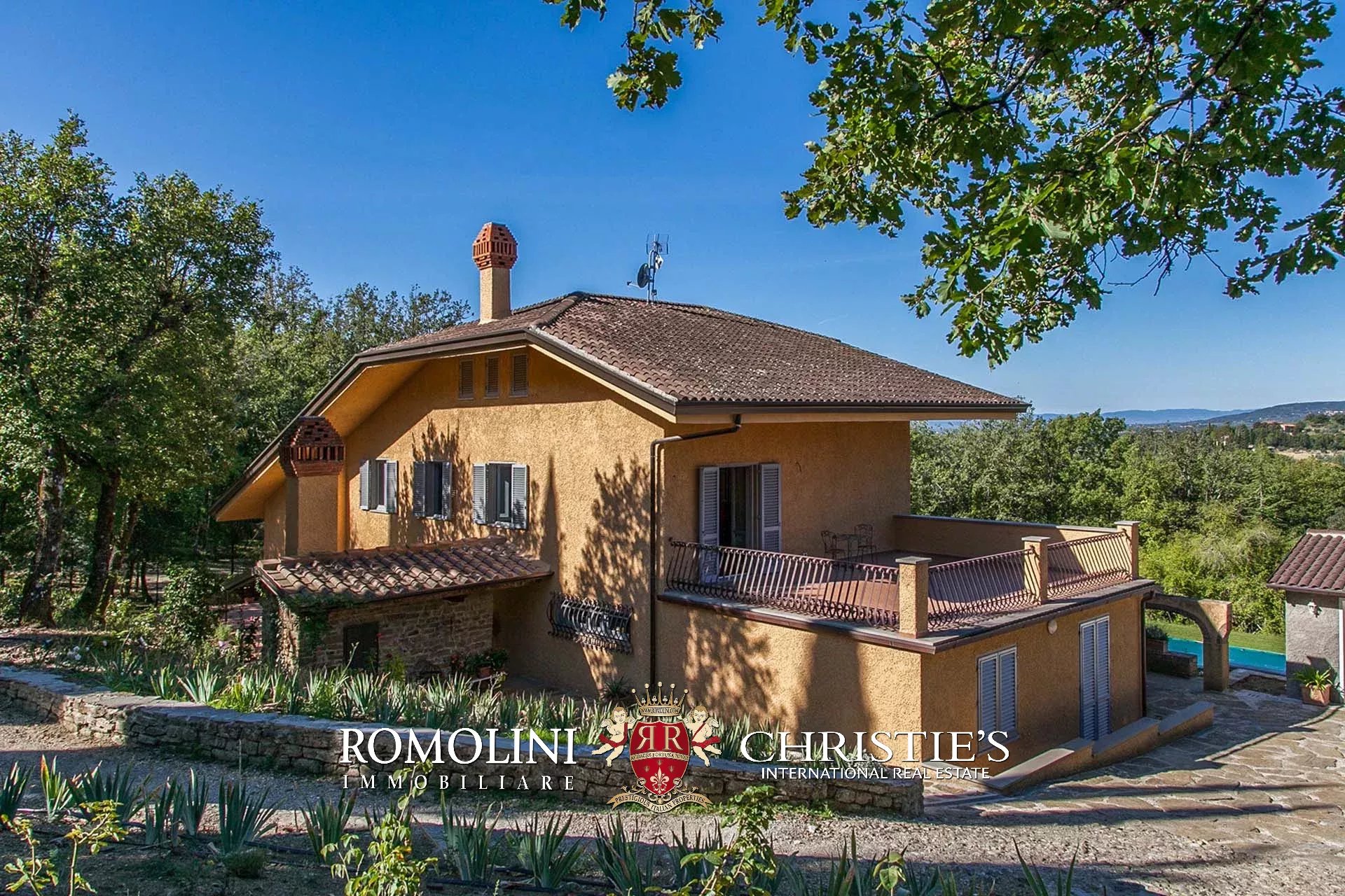 5 Bedroom Villa/Townhouse's Image 7