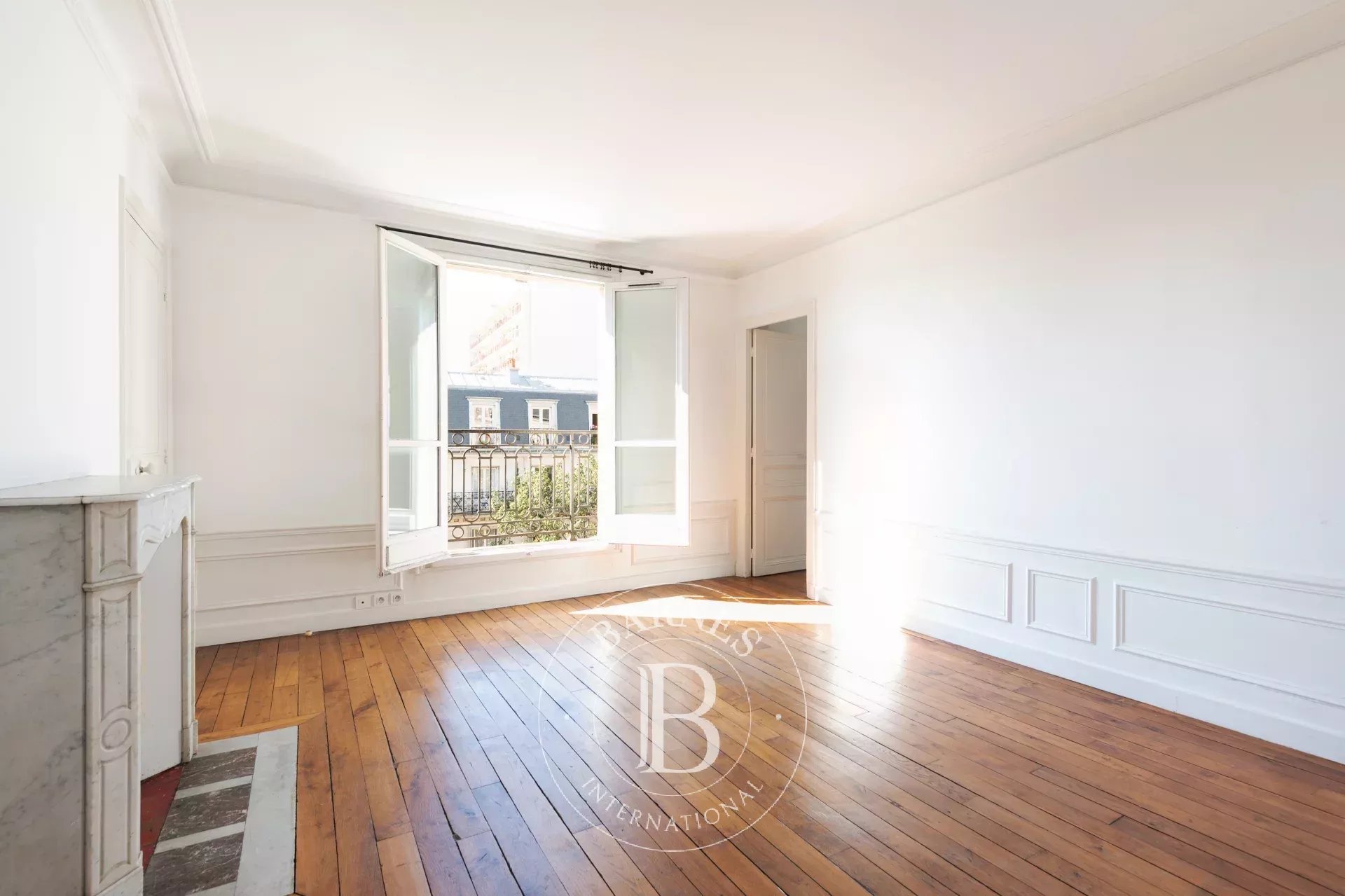 Daire Paris 18ème - picture 10