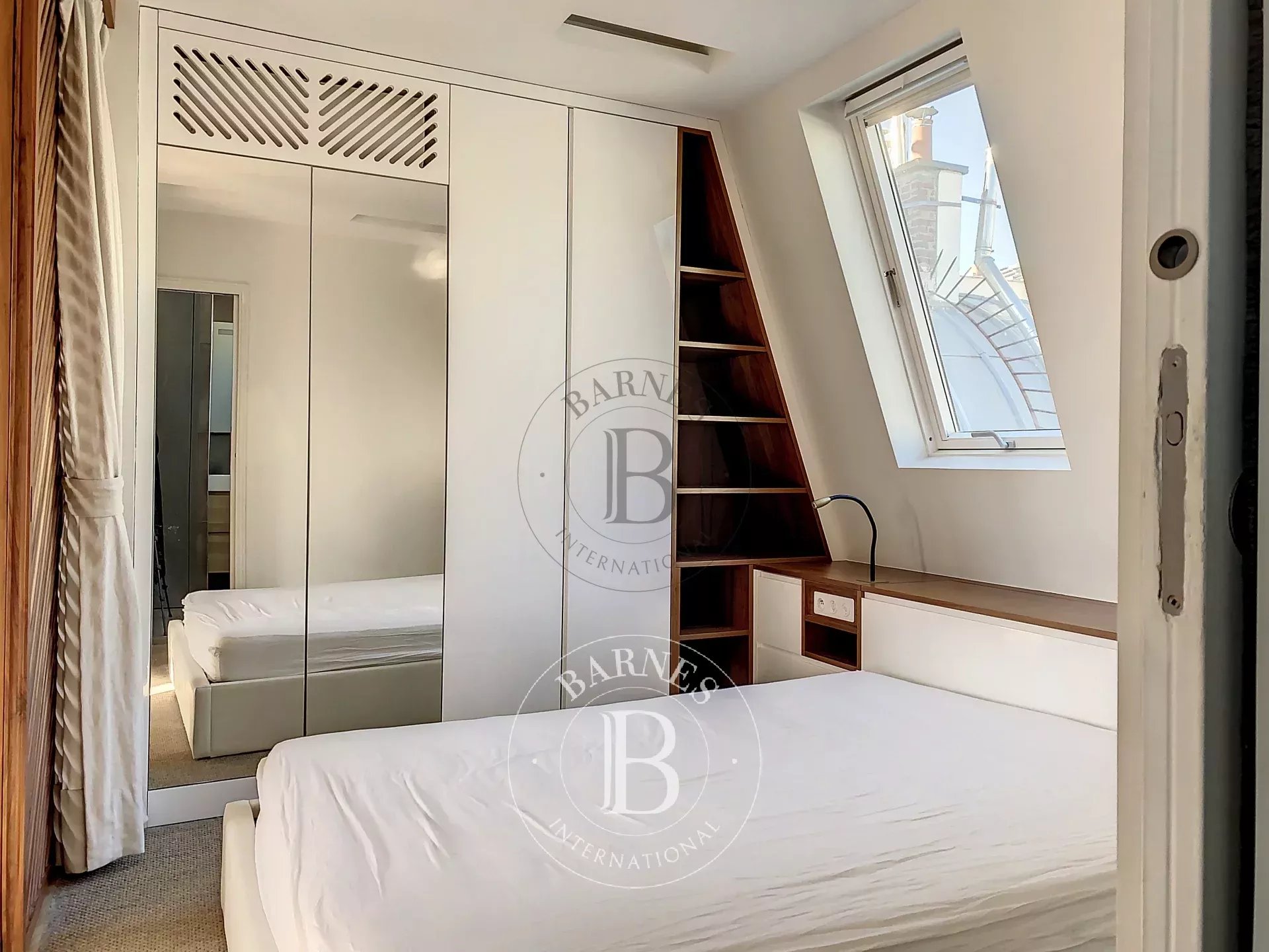 Daire Paris 9ème - picture 8