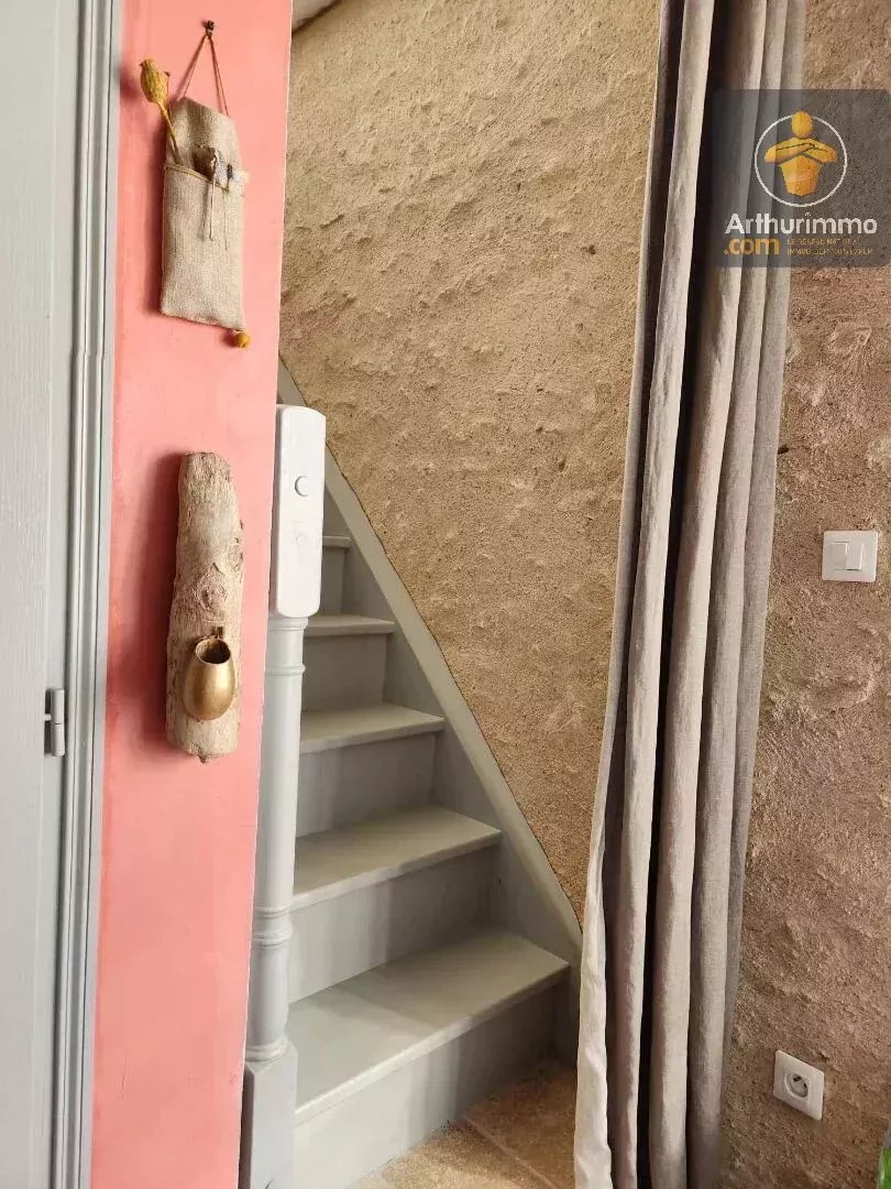 Belle longère de charme à Villorceau avec vaste grange et prestations de qualité — photo 7