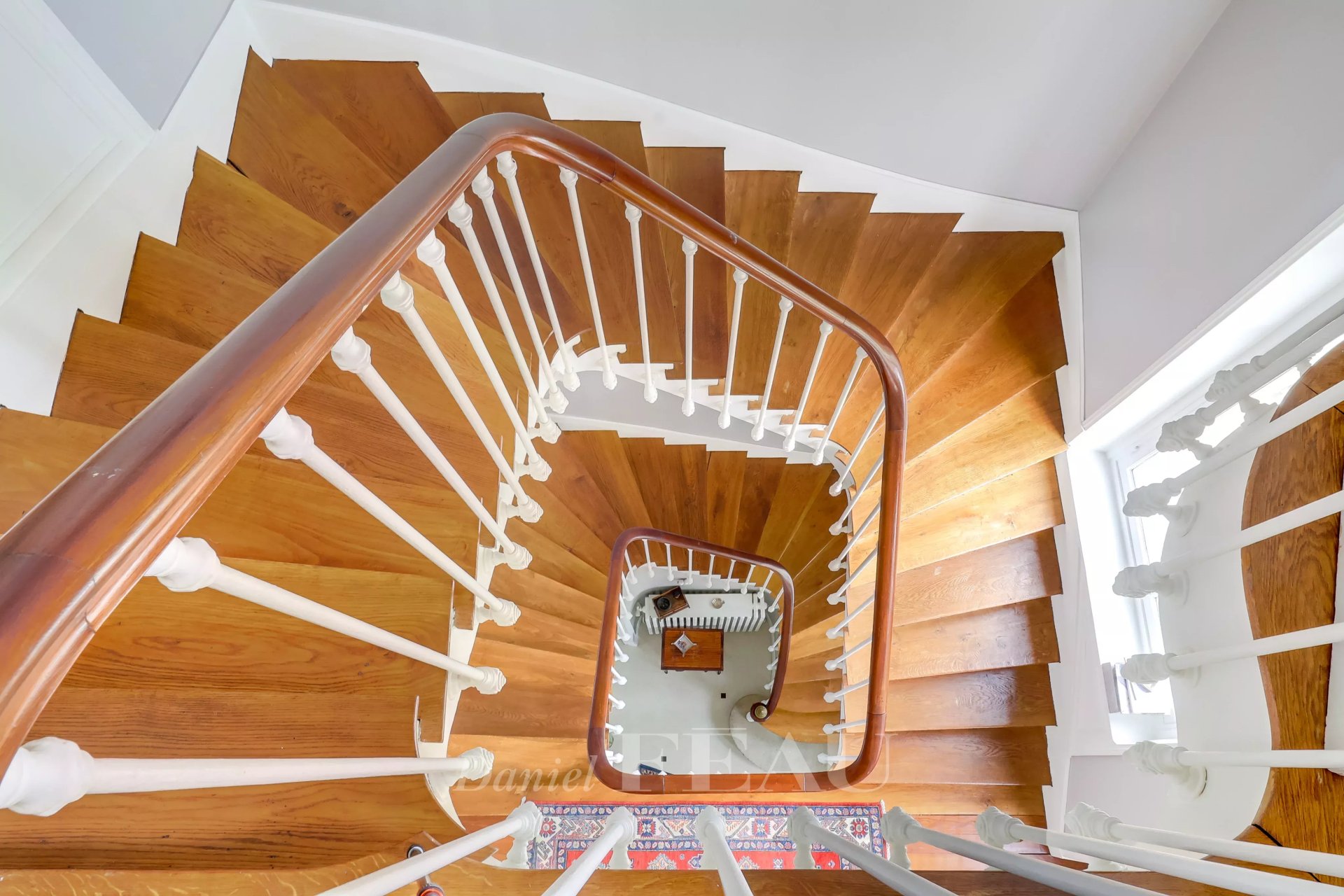 8 Bedroom Villa/Townhouse's Image 11