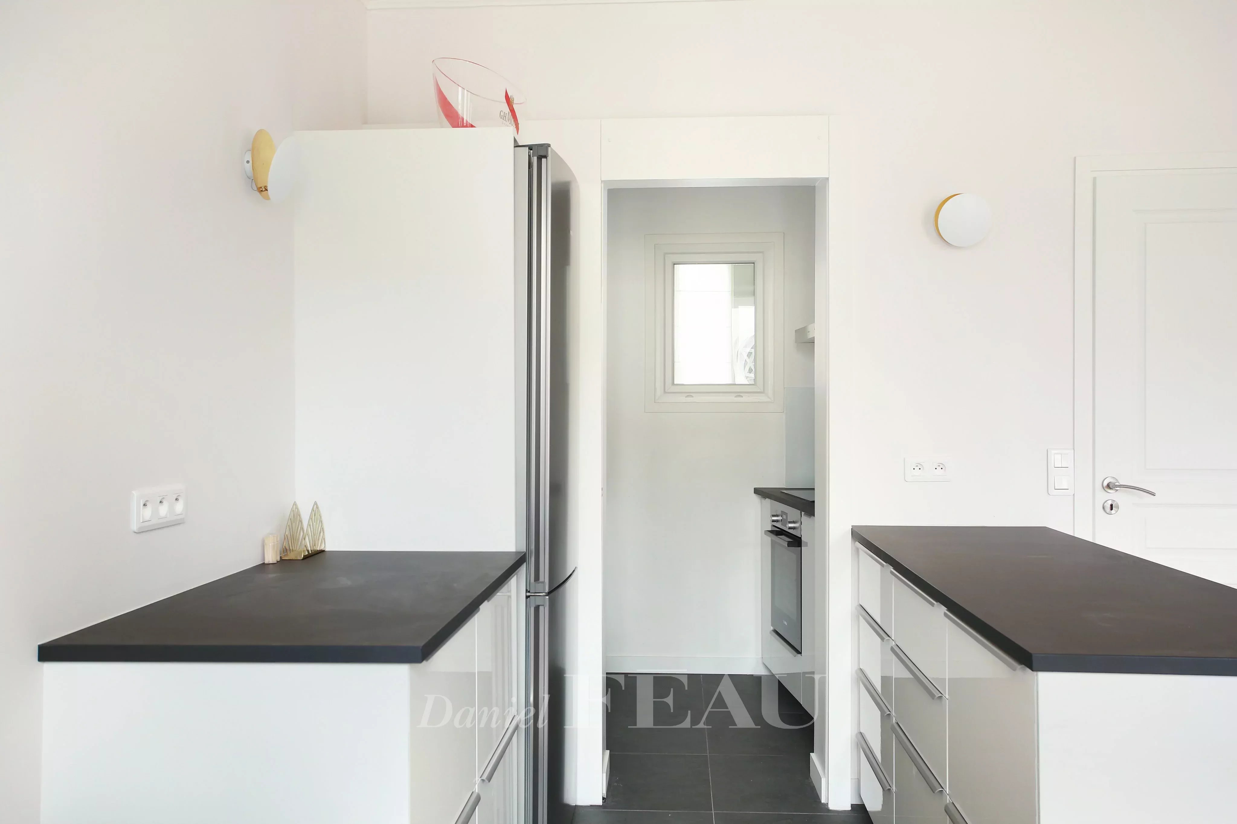 Kitchen Tile