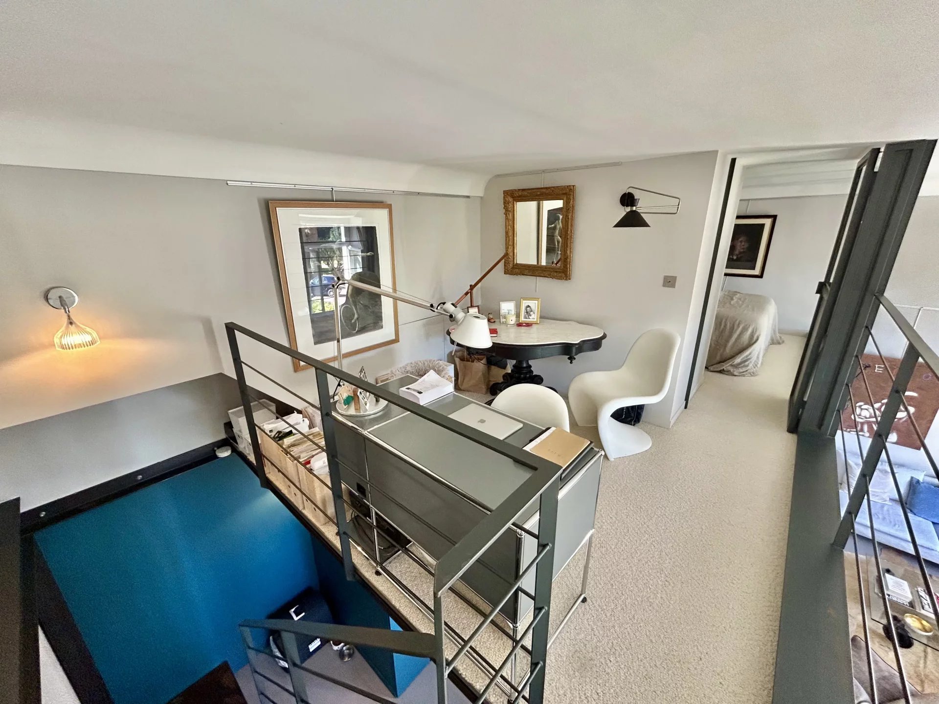 Elegant 3-Bedroom Apartment with Sea View in Cannes