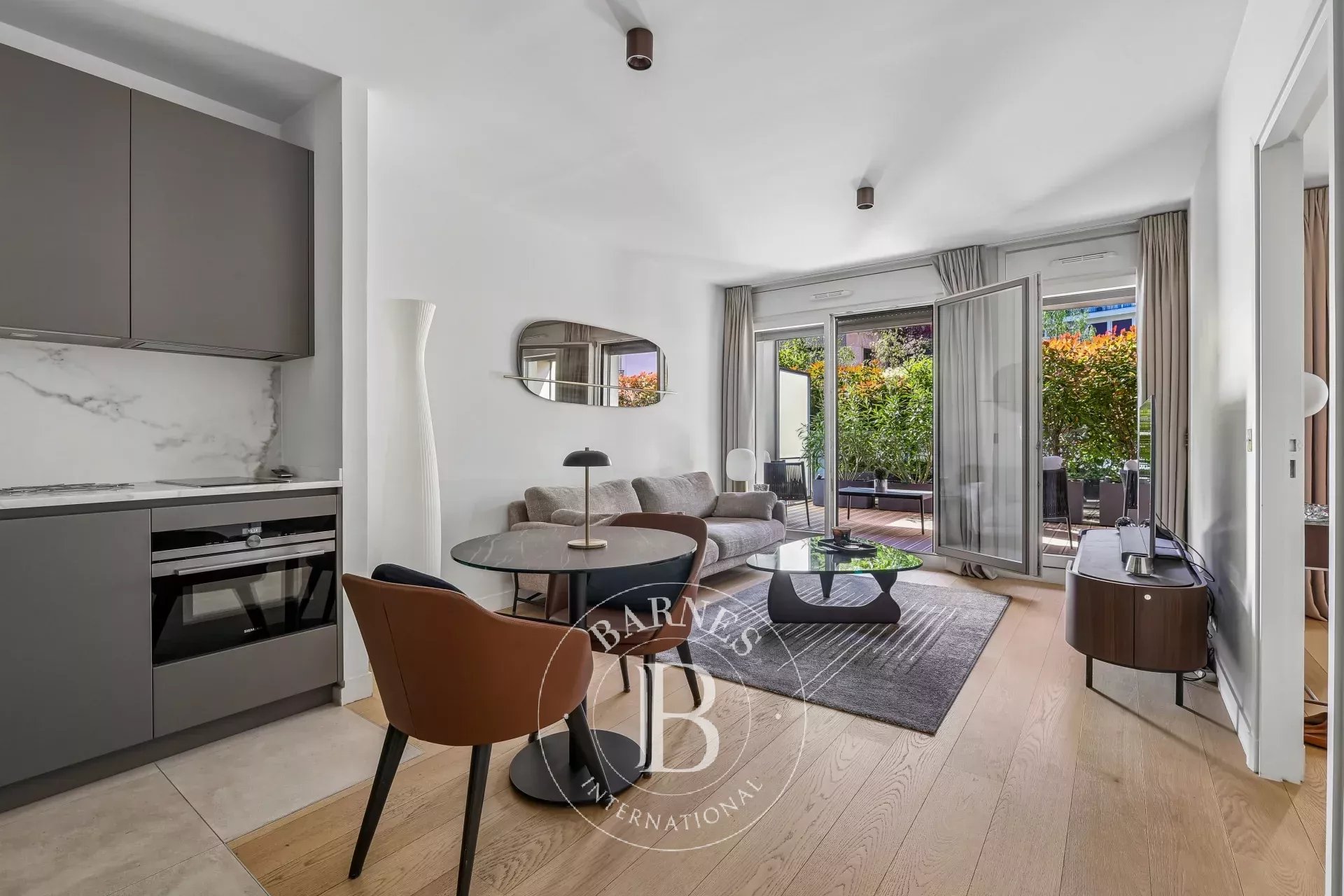 Appartement Paris 75007  -  ref 86890826 (picture 3)