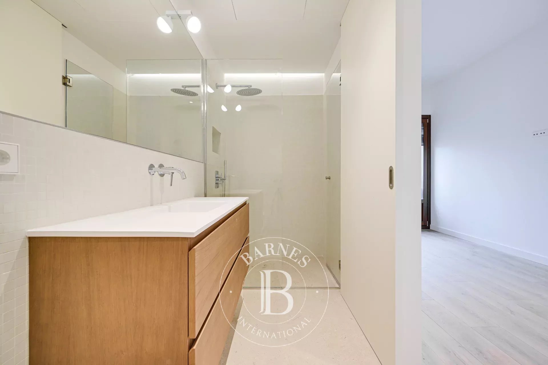 Penthouse Barcelona - picture 23