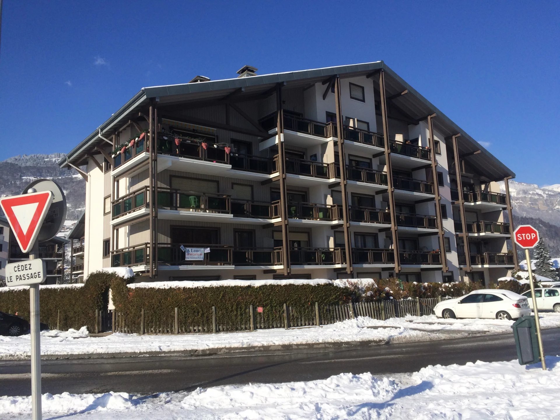 Agence immobilière de 