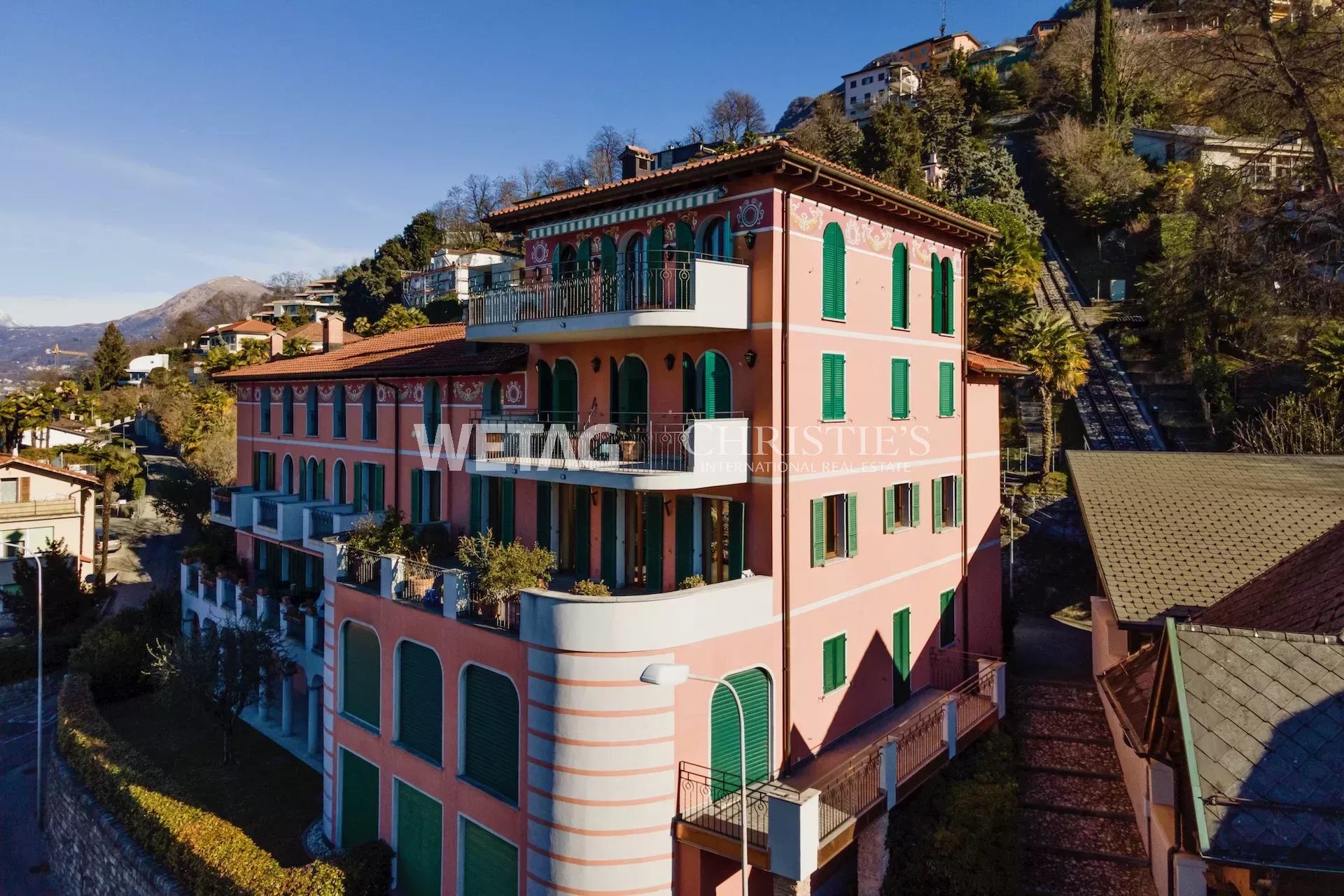 2 Bedroom Apartment/Flat's Image 7