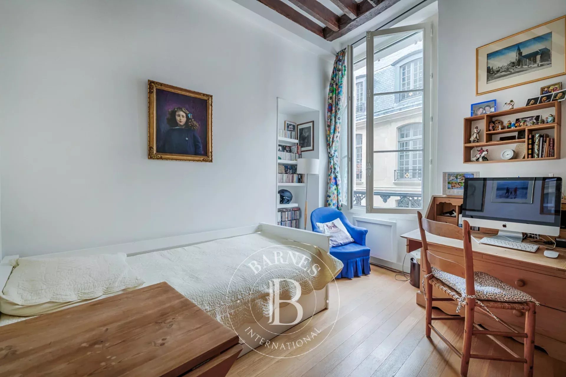 Daire Paris 3ème - picture 16