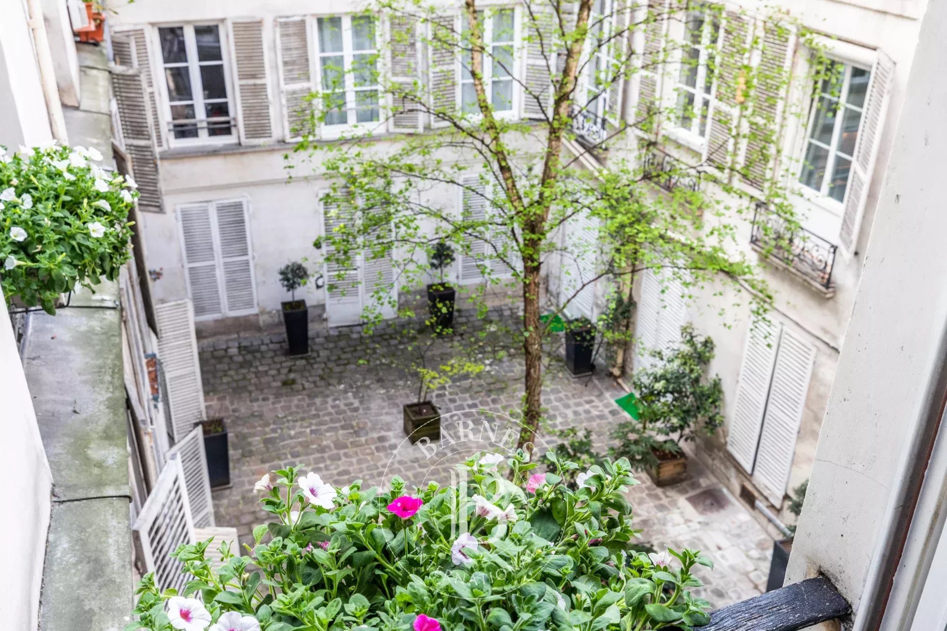 Daire Paris 2ème - picture 20