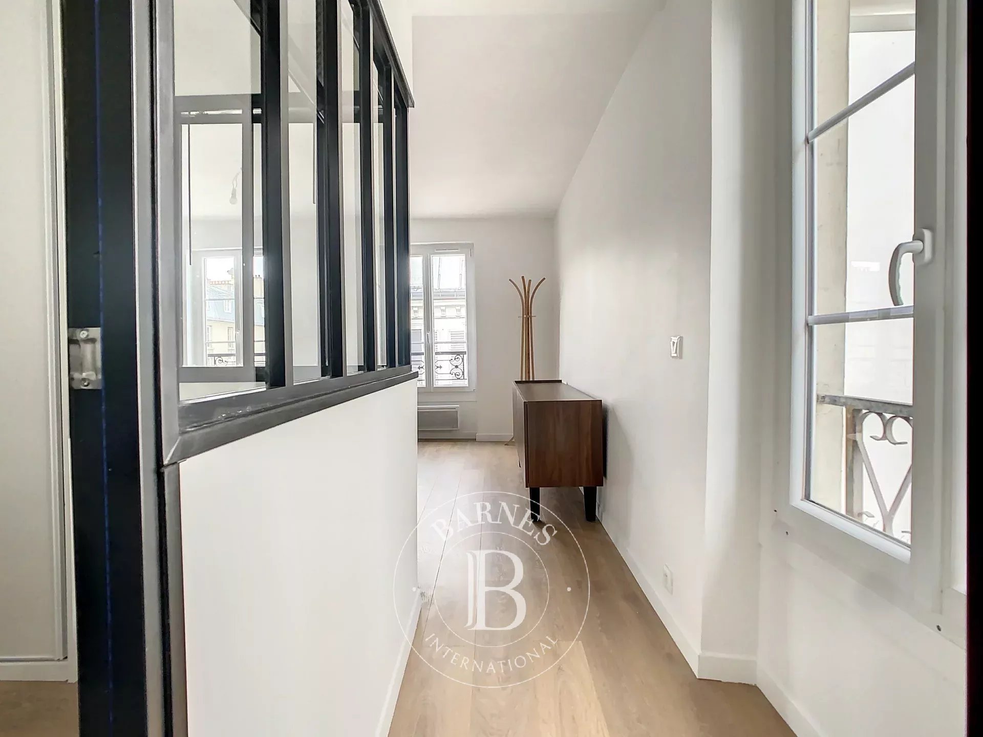 Daire Paris 18ème - picture 8