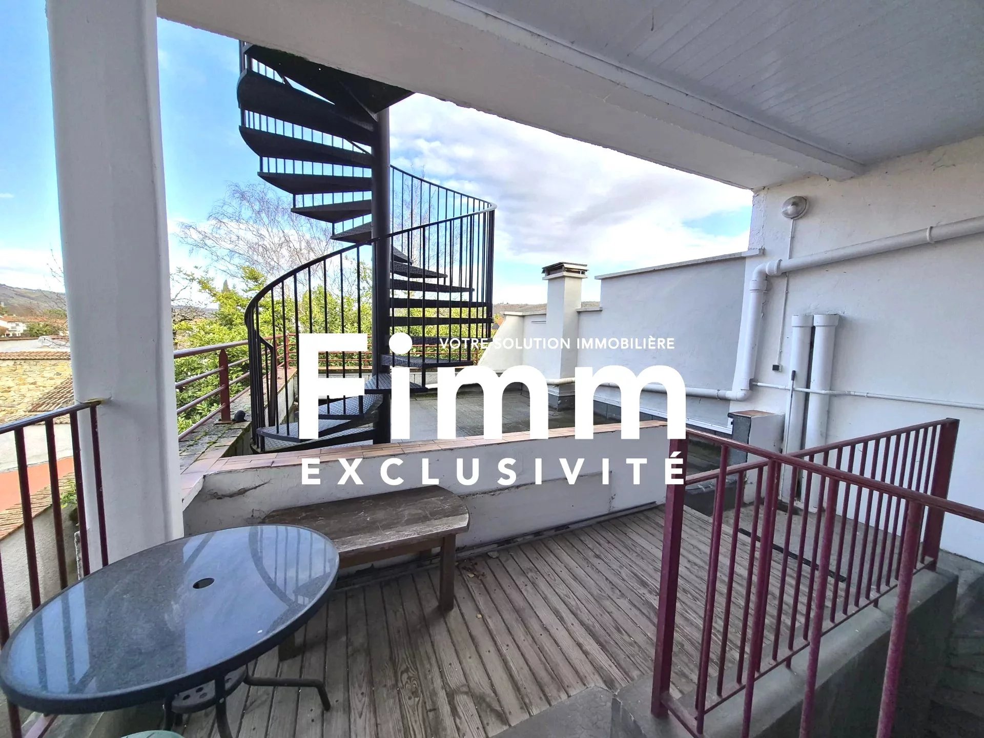 Agence immobilière de 