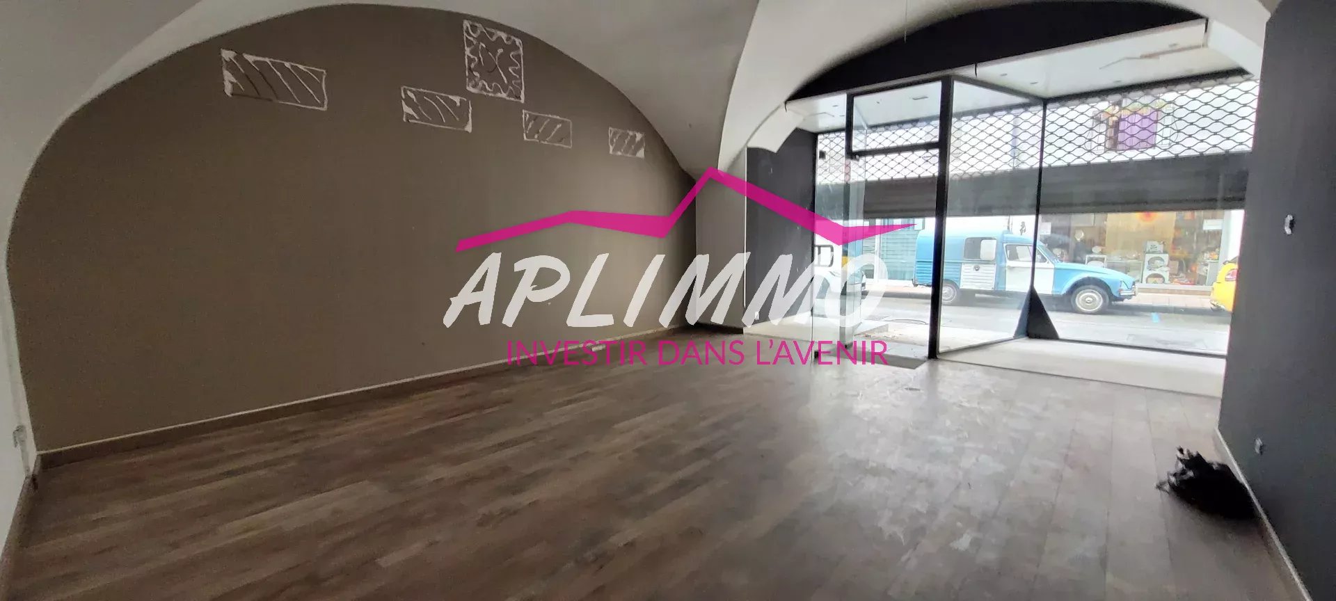 Location Commerce Le Teil