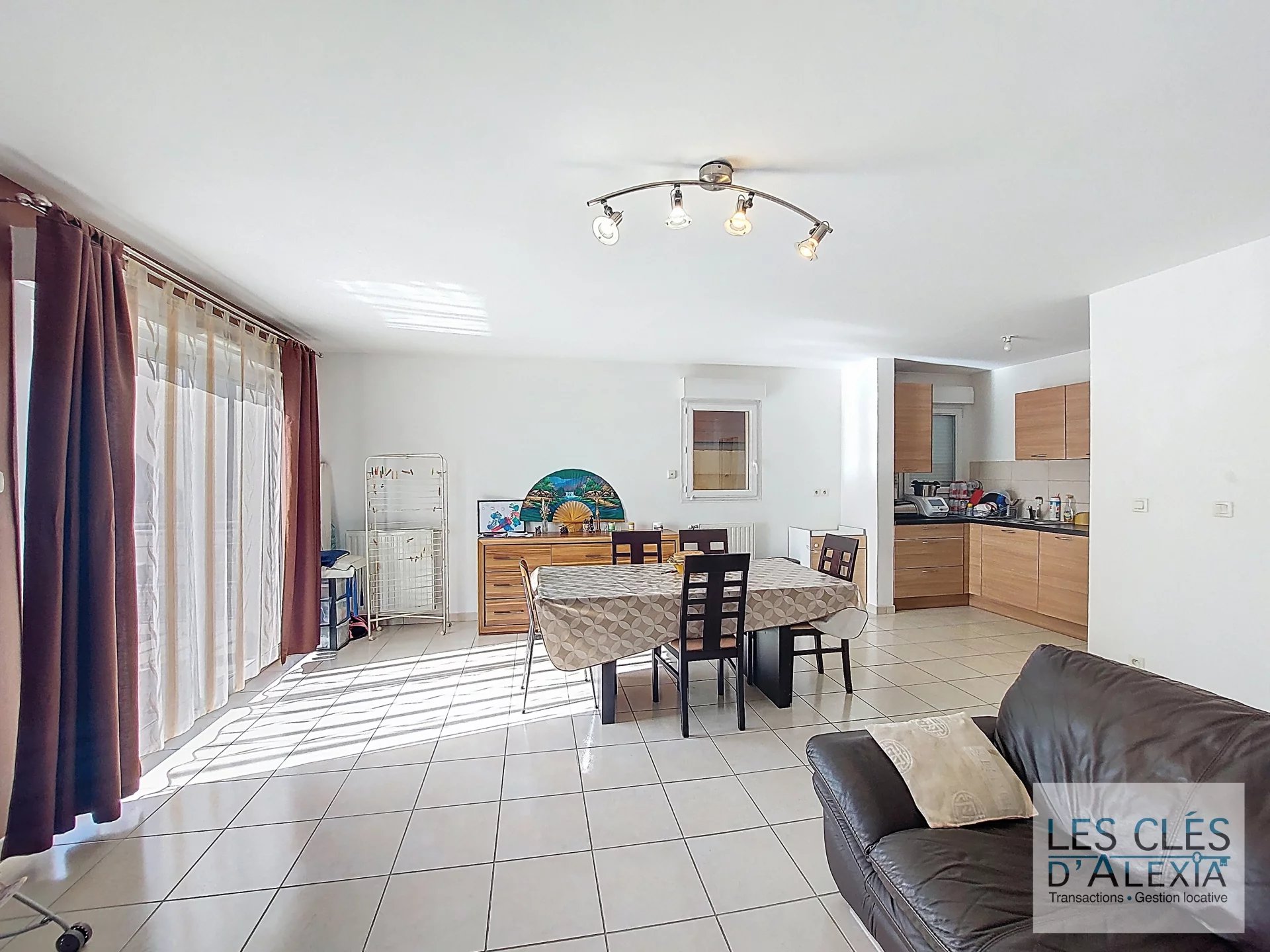 Agence immobilière de 