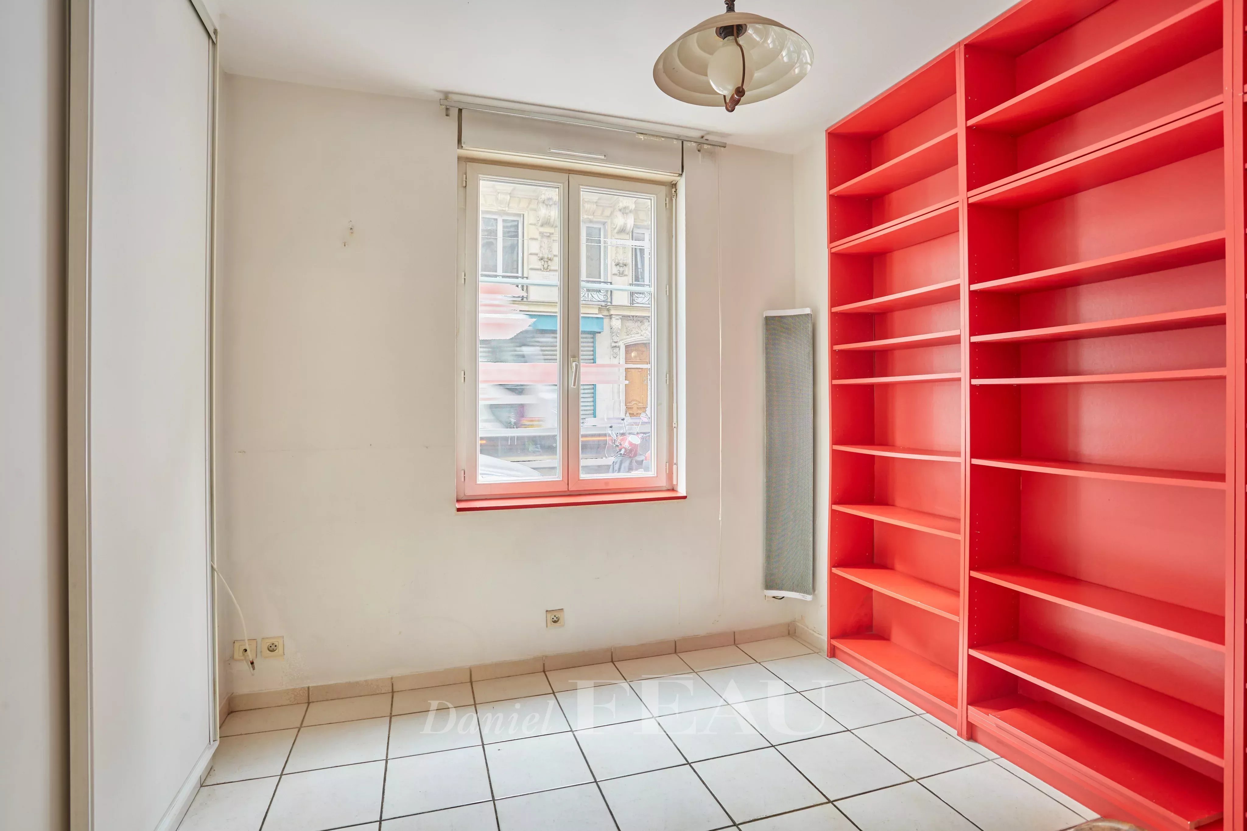 Sale Apartment Paris 17th