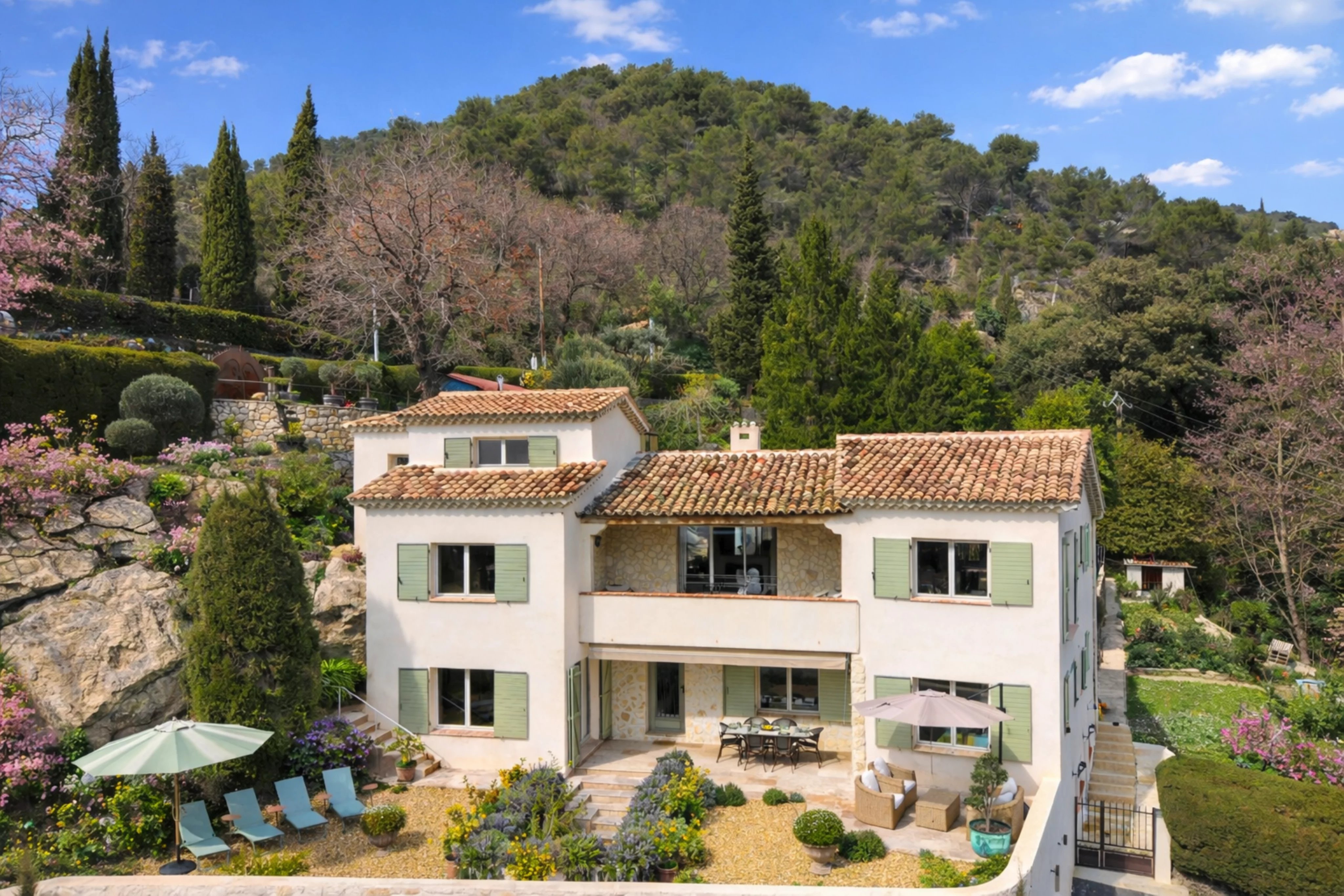 Panoramic sea view & unspoilt nature