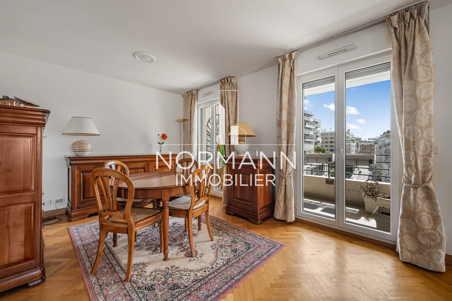 Sale Apartment Paris 15th Saint-Lambert