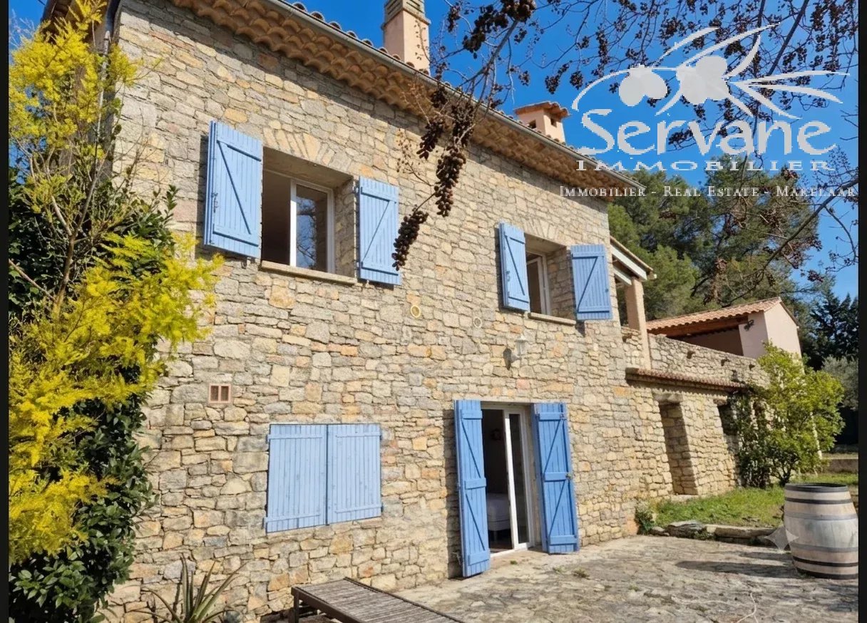 CHARMING MAS IN PROVENCE WITH POOL SUPERB VIEW