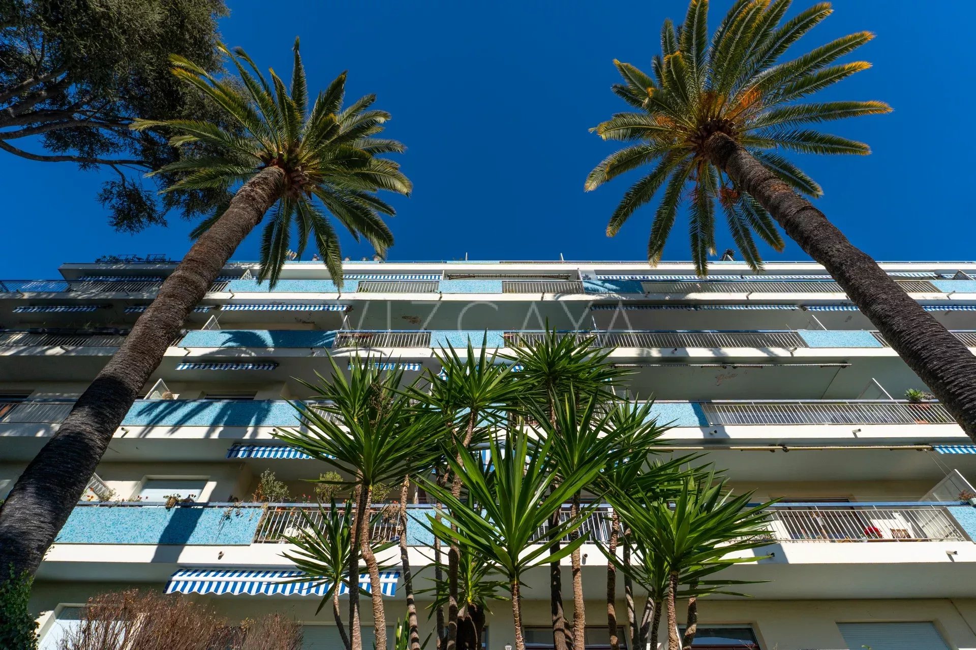 GAIRAUT 3 PIÈCES VUE MER NICE