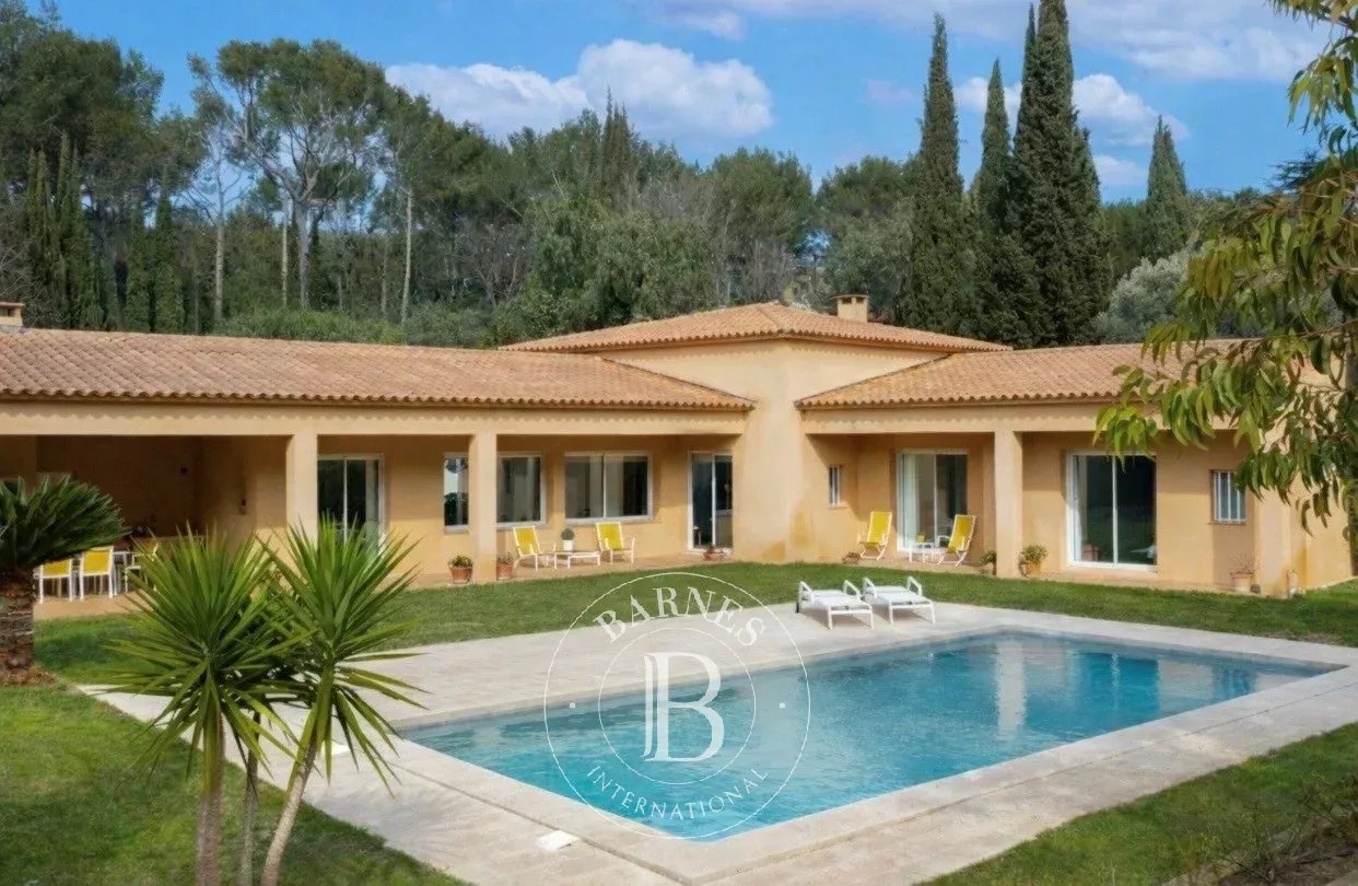 Cassis  - Villa 7 Pi&egrave;ces 3 Chambres - picture 2