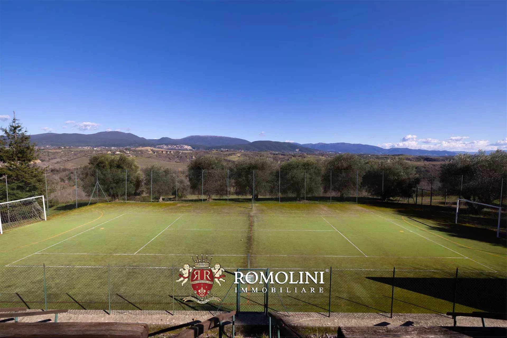30 Bedroom Villa/Townhouse's Image 10