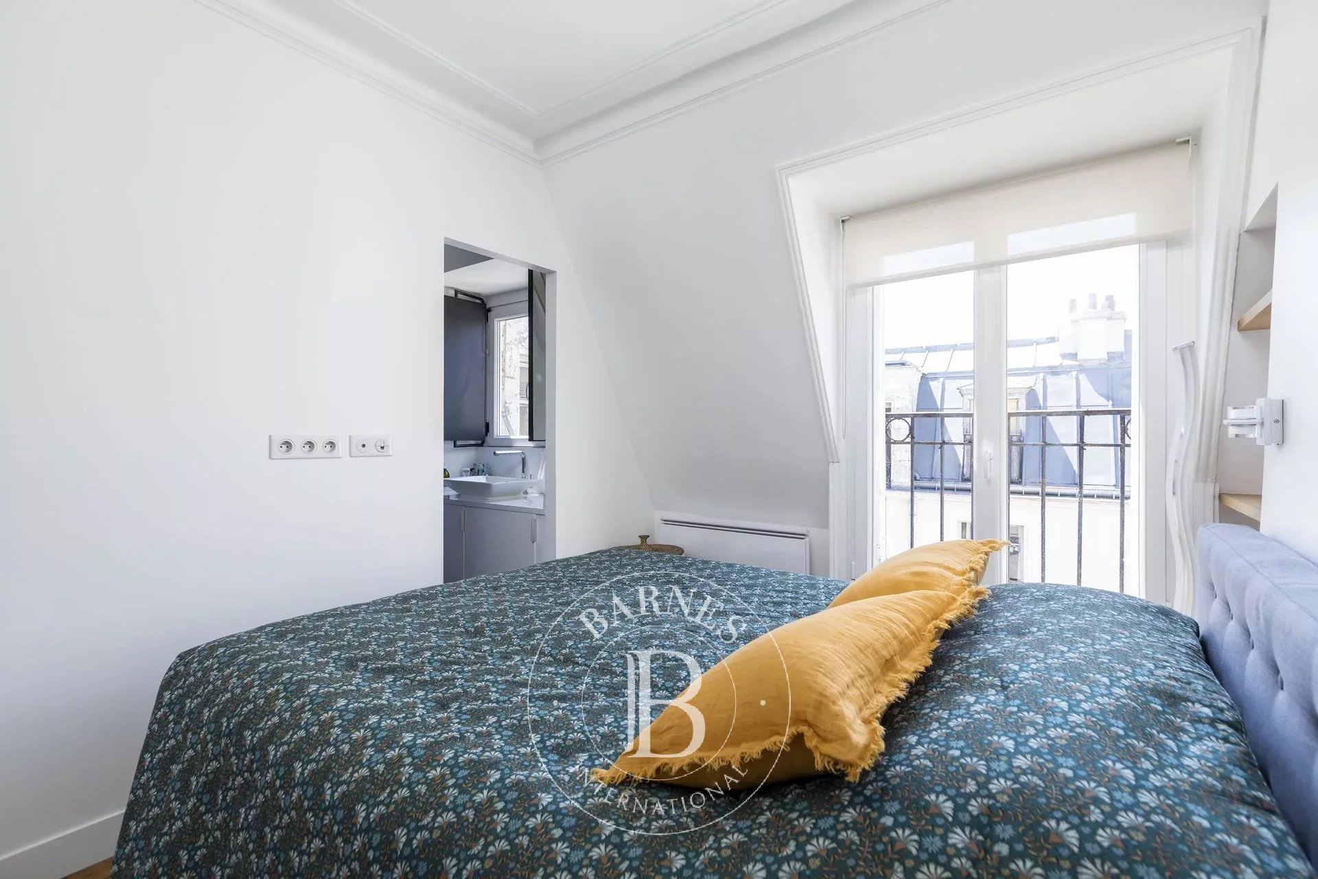 Daire Paris 3ème - picture 6