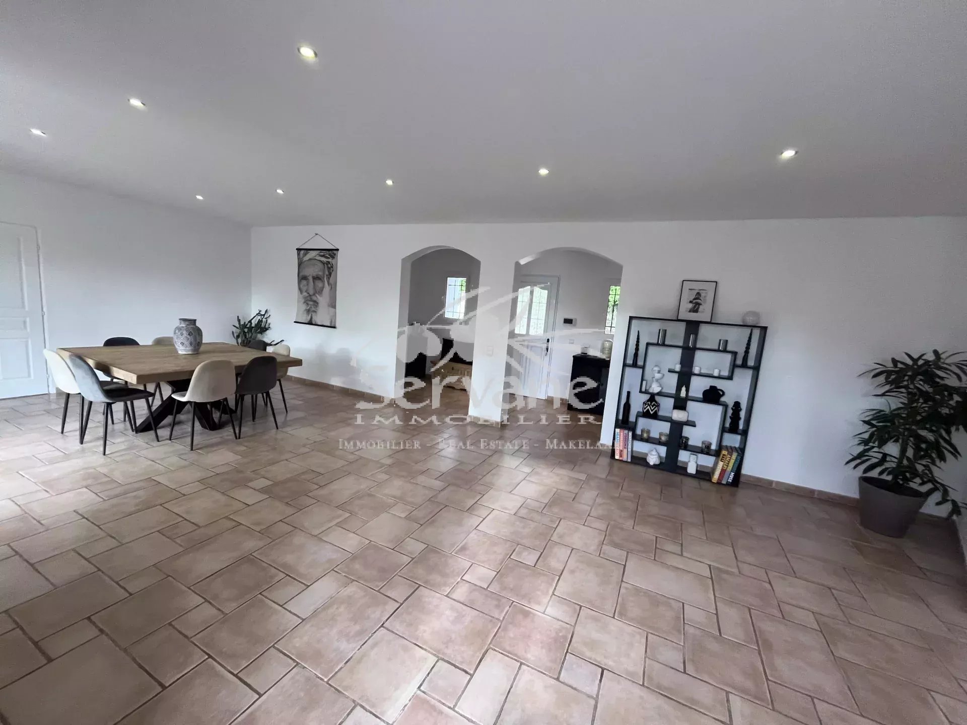 EXCEPTIONAL PROPERTY SALERNES 7 BEDROOMS