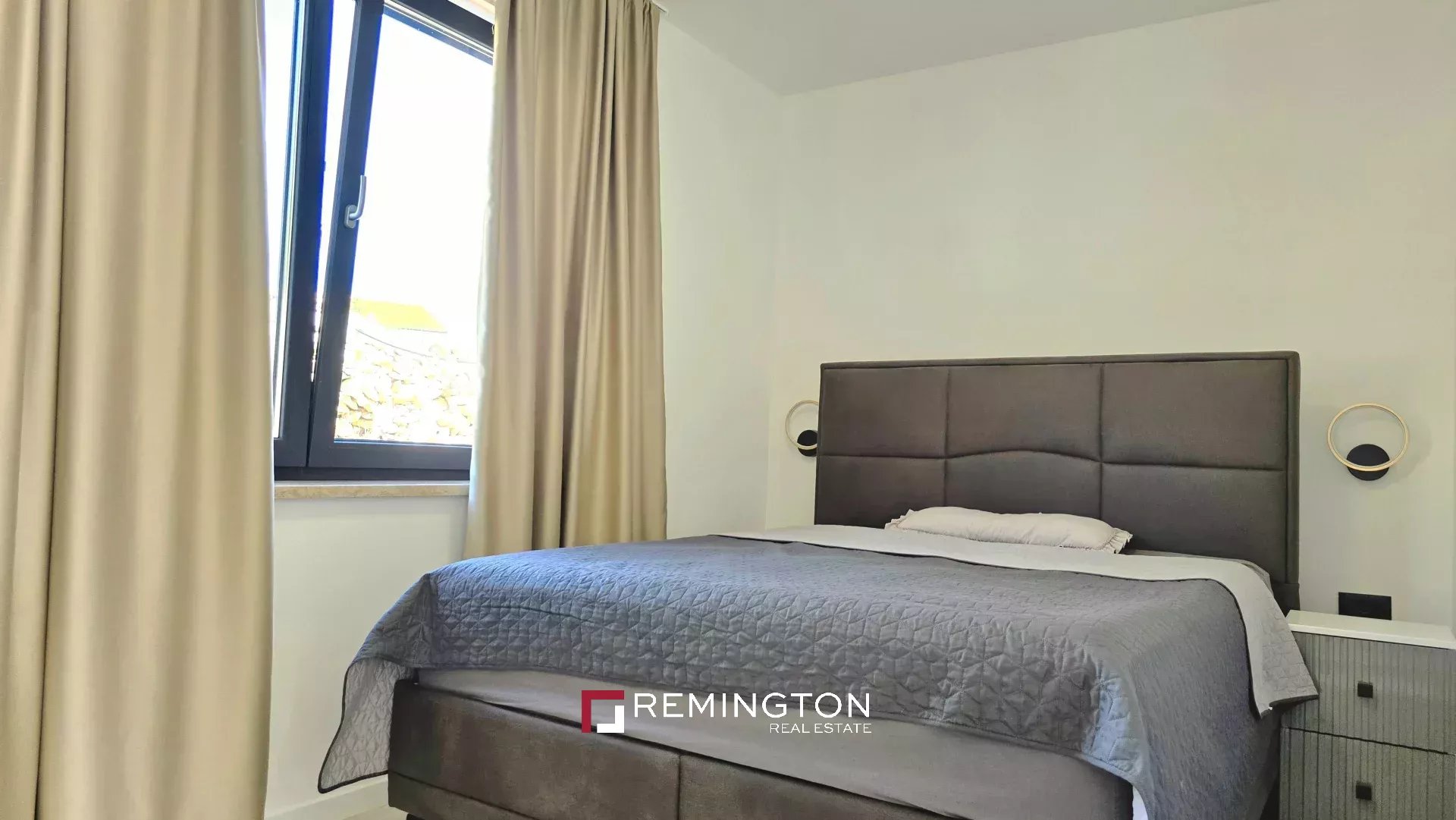 Villa/Townhouse's Image 6