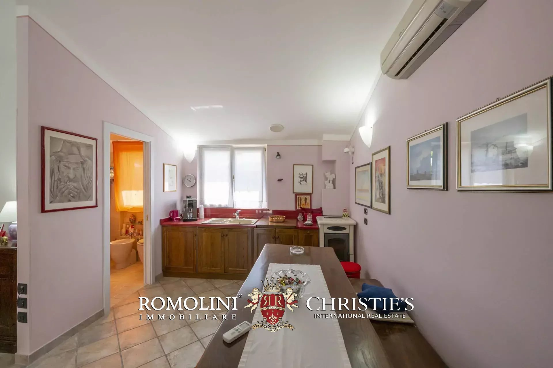 3 Bedroom Villa/Townhouse's Image 38