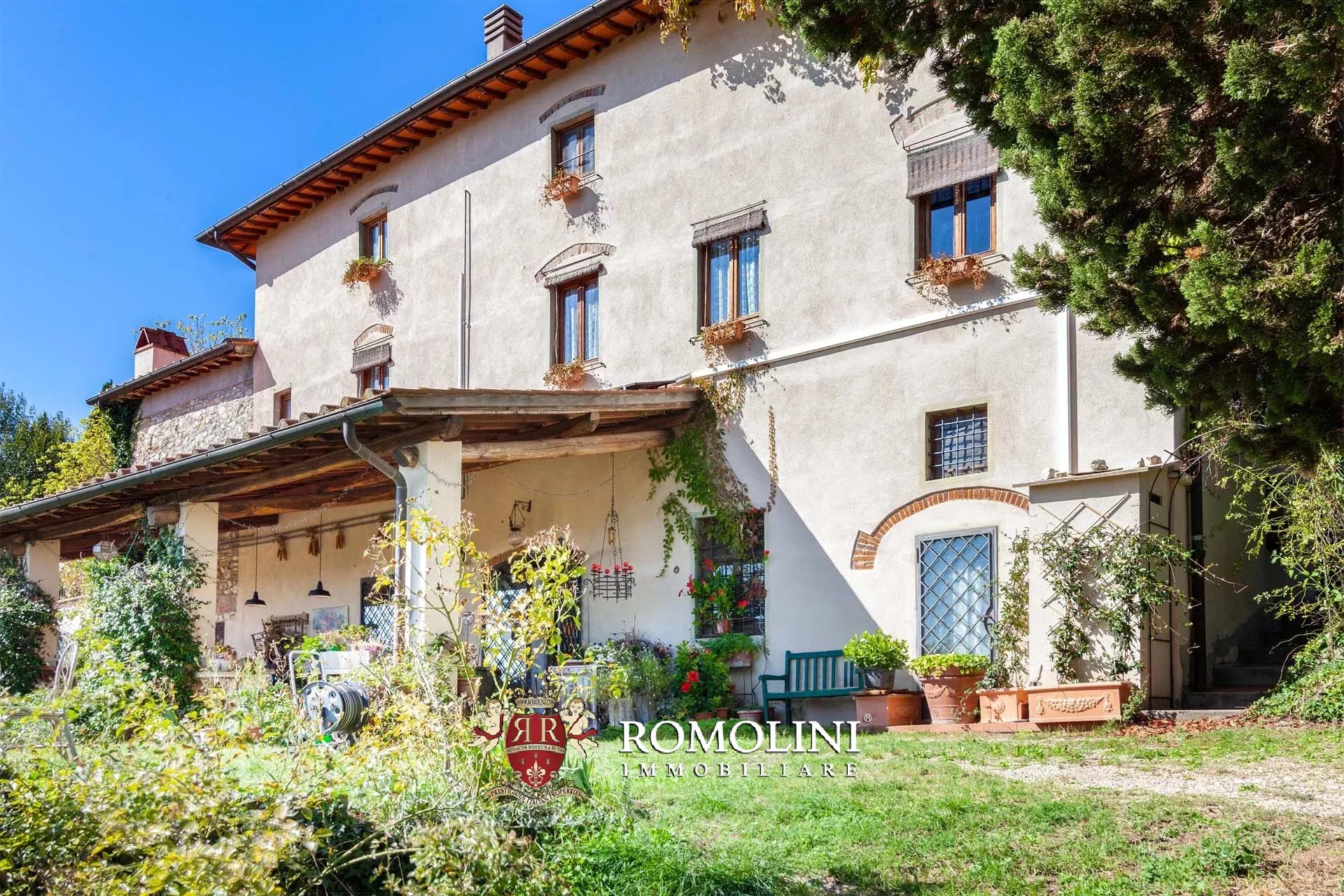 11 Bedroom Villa/Townhouse's Image 14