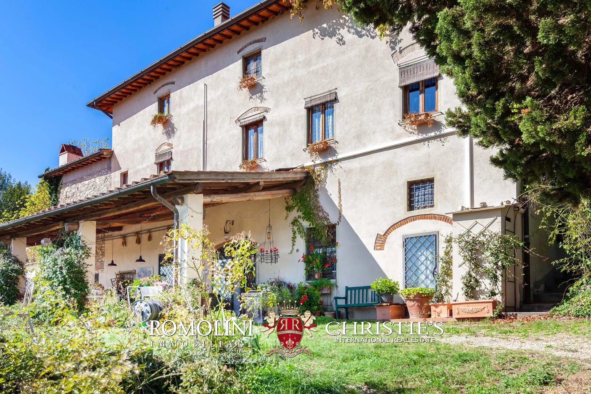 11 Bedroom Villa/Townhouse's Image 14