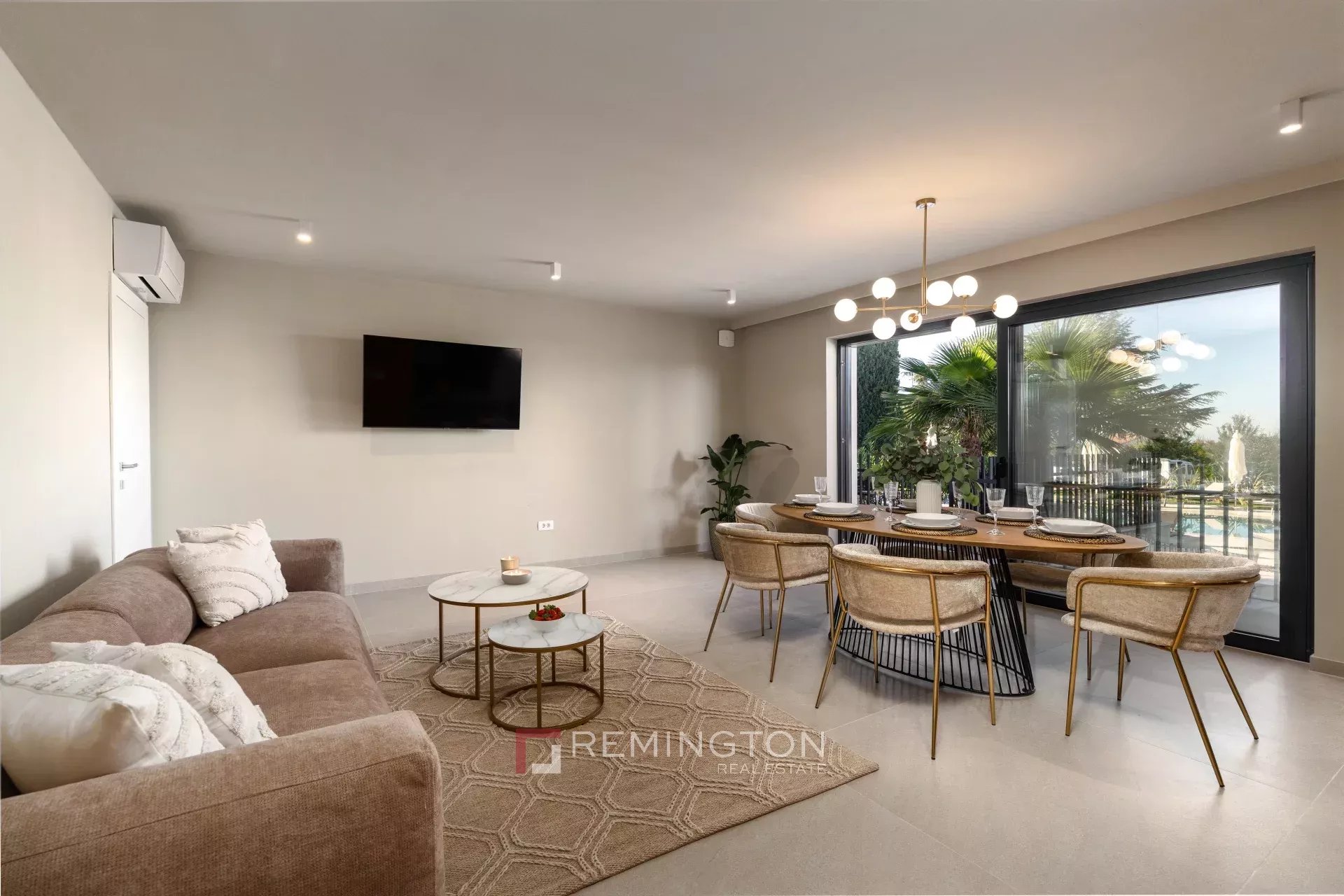 Villa/Townhouse's Image 6