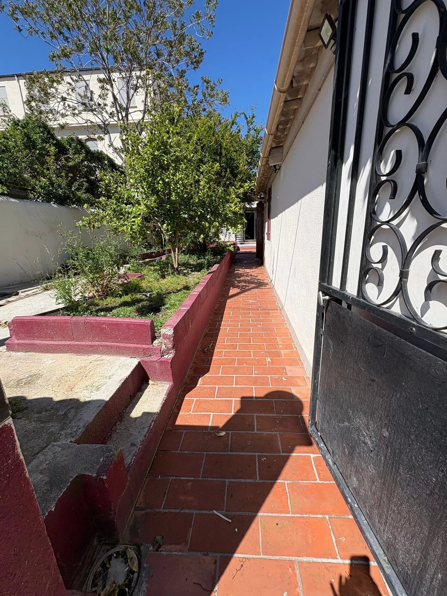 À louer – Maison avec jardin secteur Le Canet