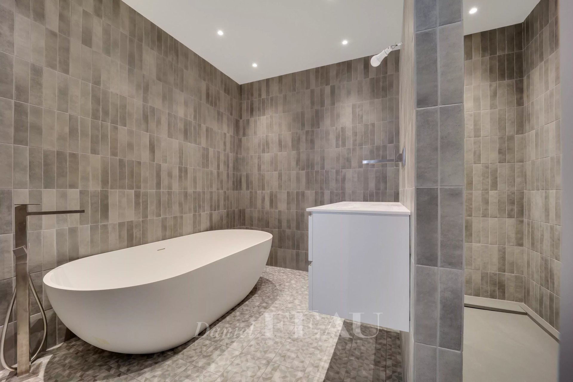 2 Bedroom Apartment/Flat's Image 3