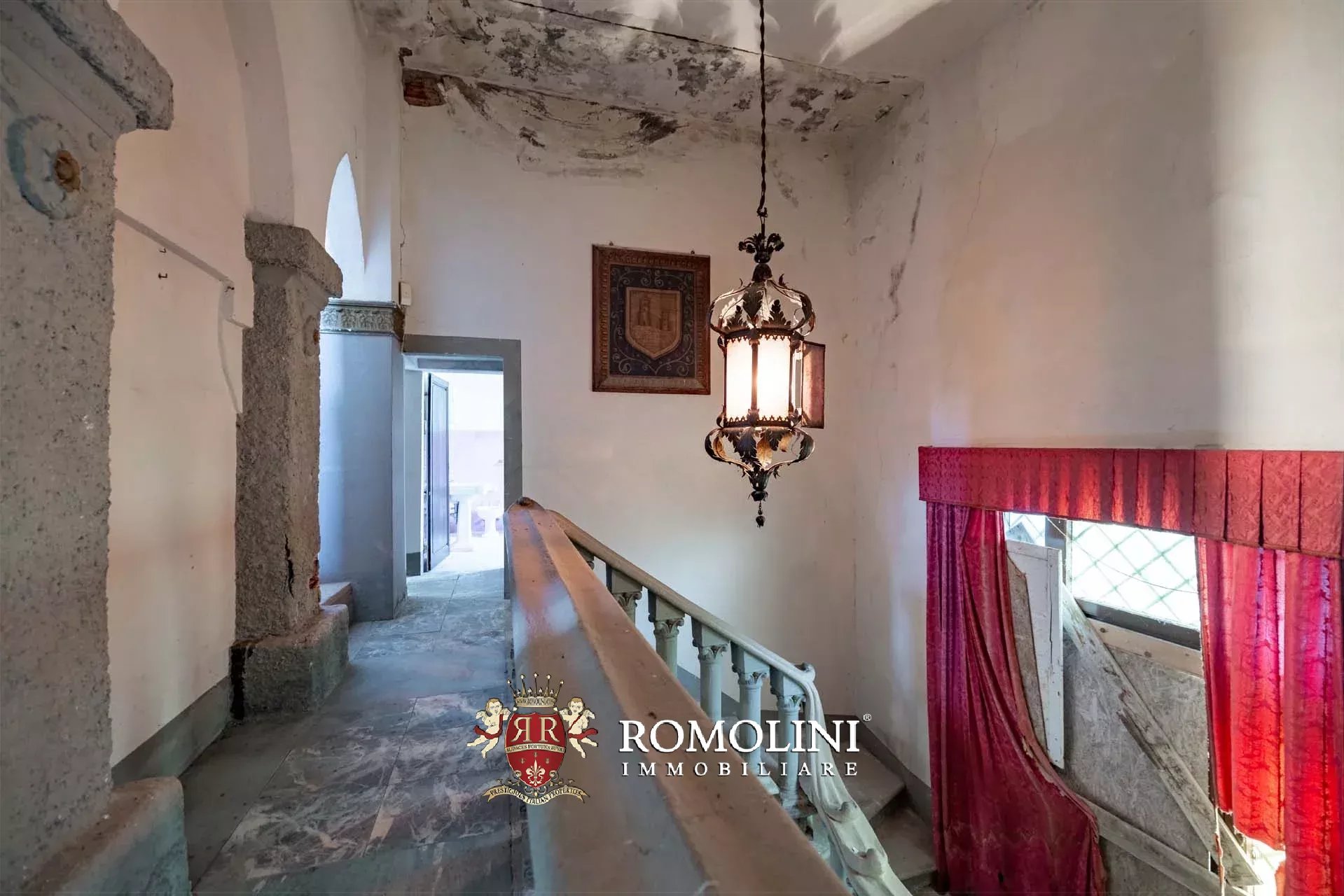 6 Bedroom Chateau's Image 35