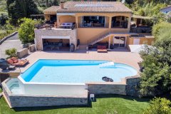 Biot Quiet Provençal Villa for sale with Sea and Village Views — photo 2 of 7