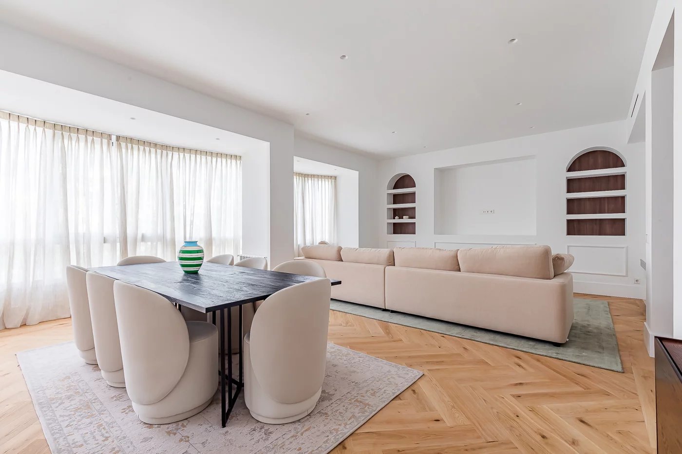 Elegance, spaciousness, and exclusivity in the heart of the Salamanca neighborhood