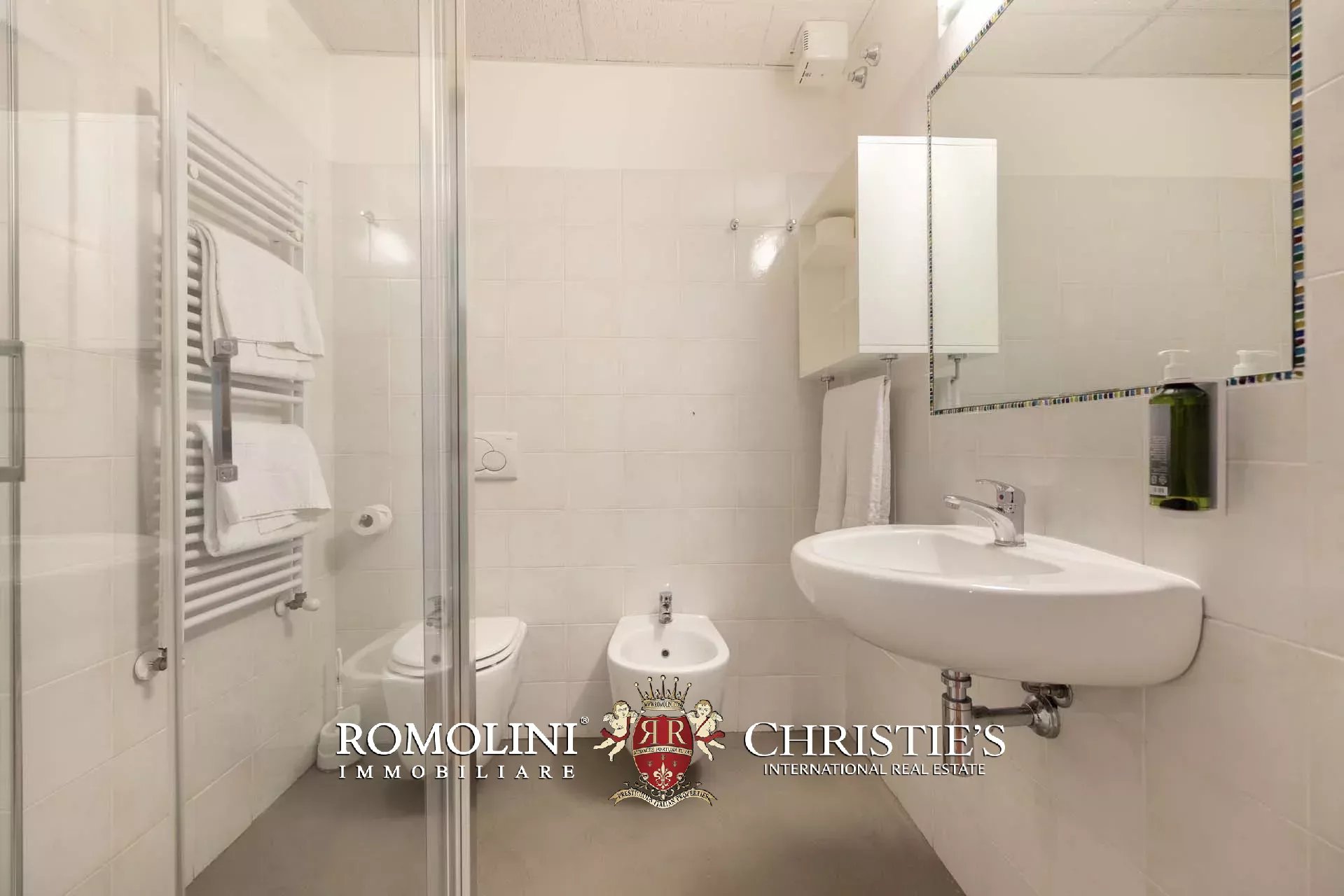 63 Bedroom Villa/Townhouse's Image 62