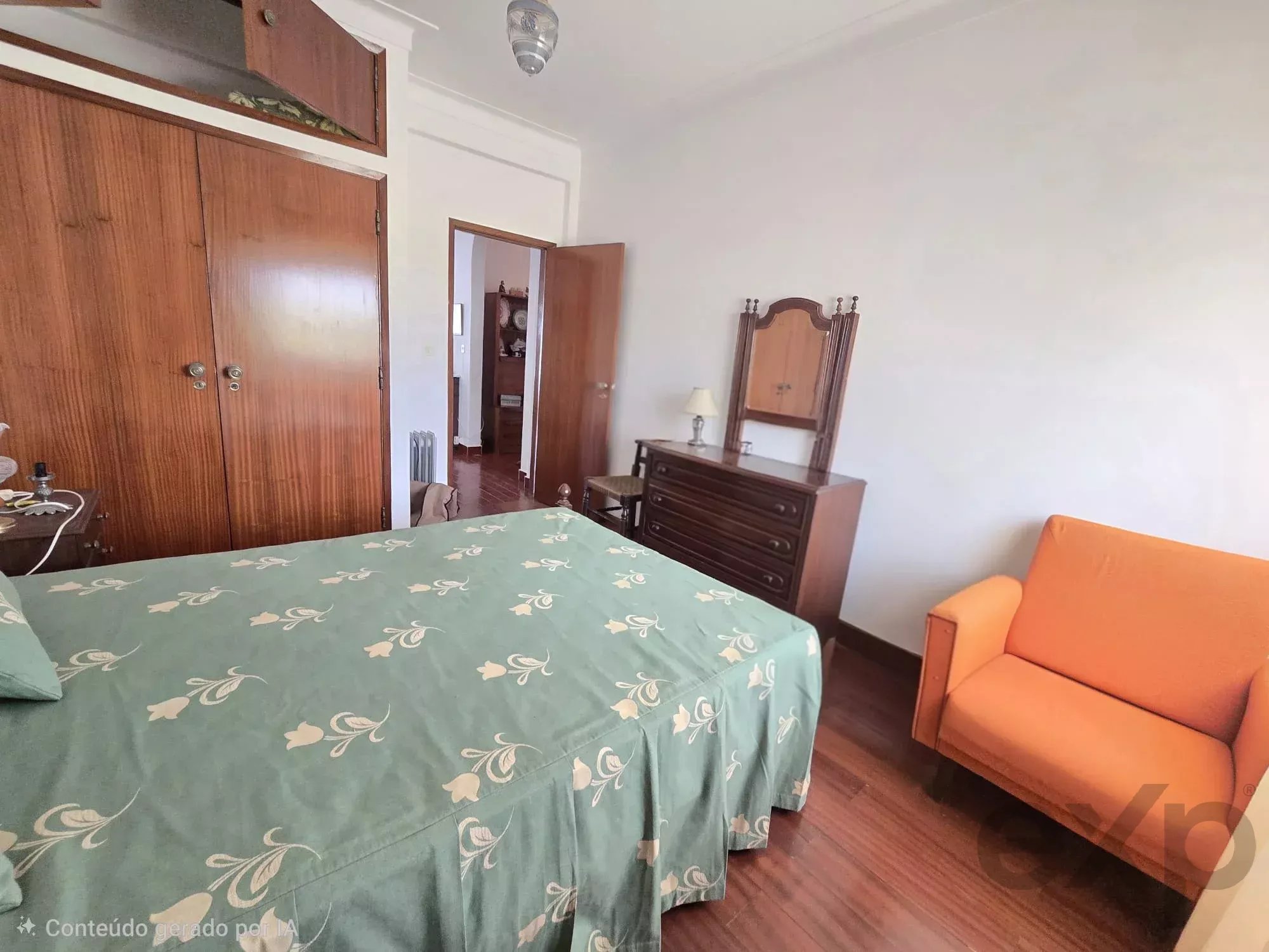 T3 with the possibility of duplex and basement with huge potential – high ground floor, very bright 86904997 image 11