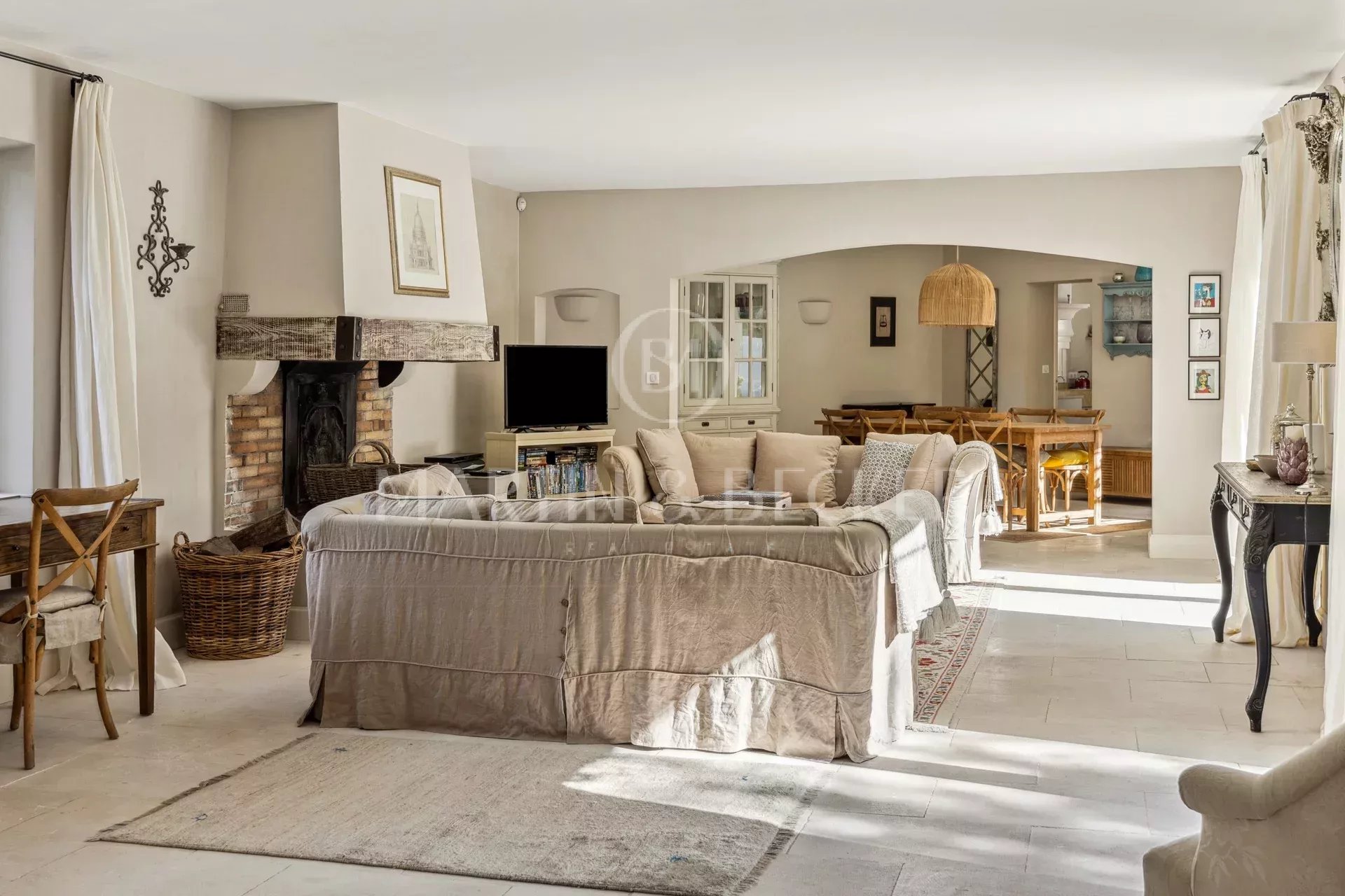 Agence immobilière de MB IMMOBILIER