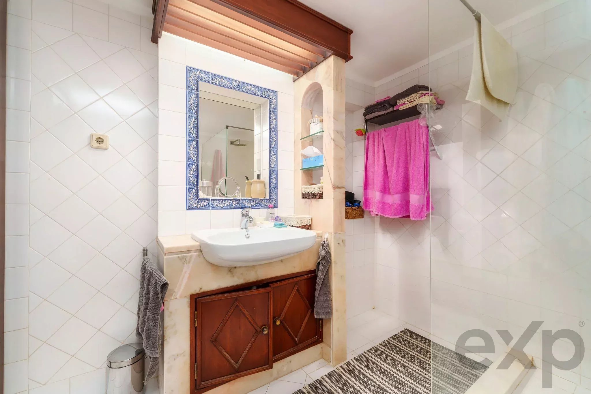 Exceptional hilltop villa with panoramic sea and countryside views 86991734 image 35