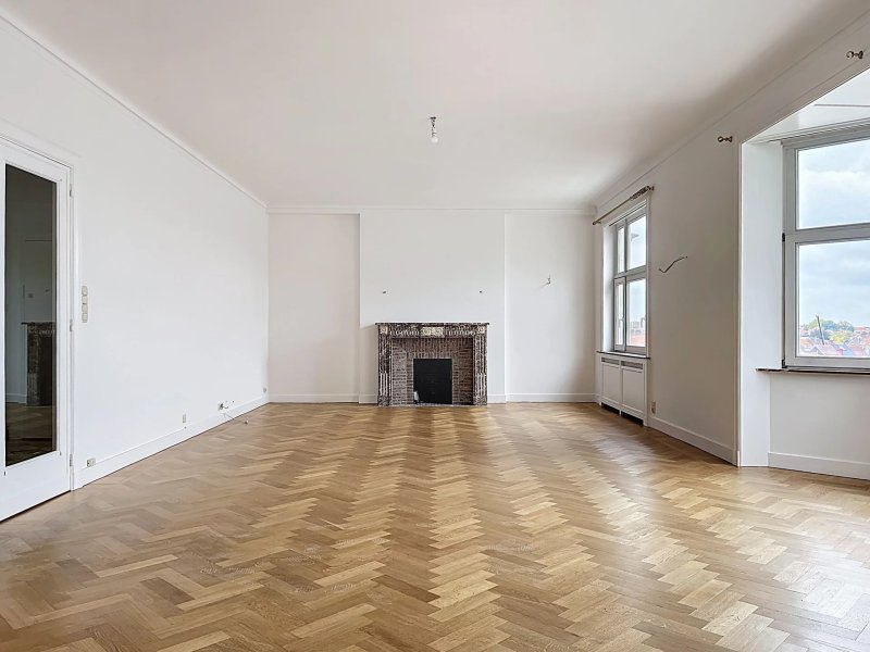 For Rent Apartment | Bruxelles - picture 1