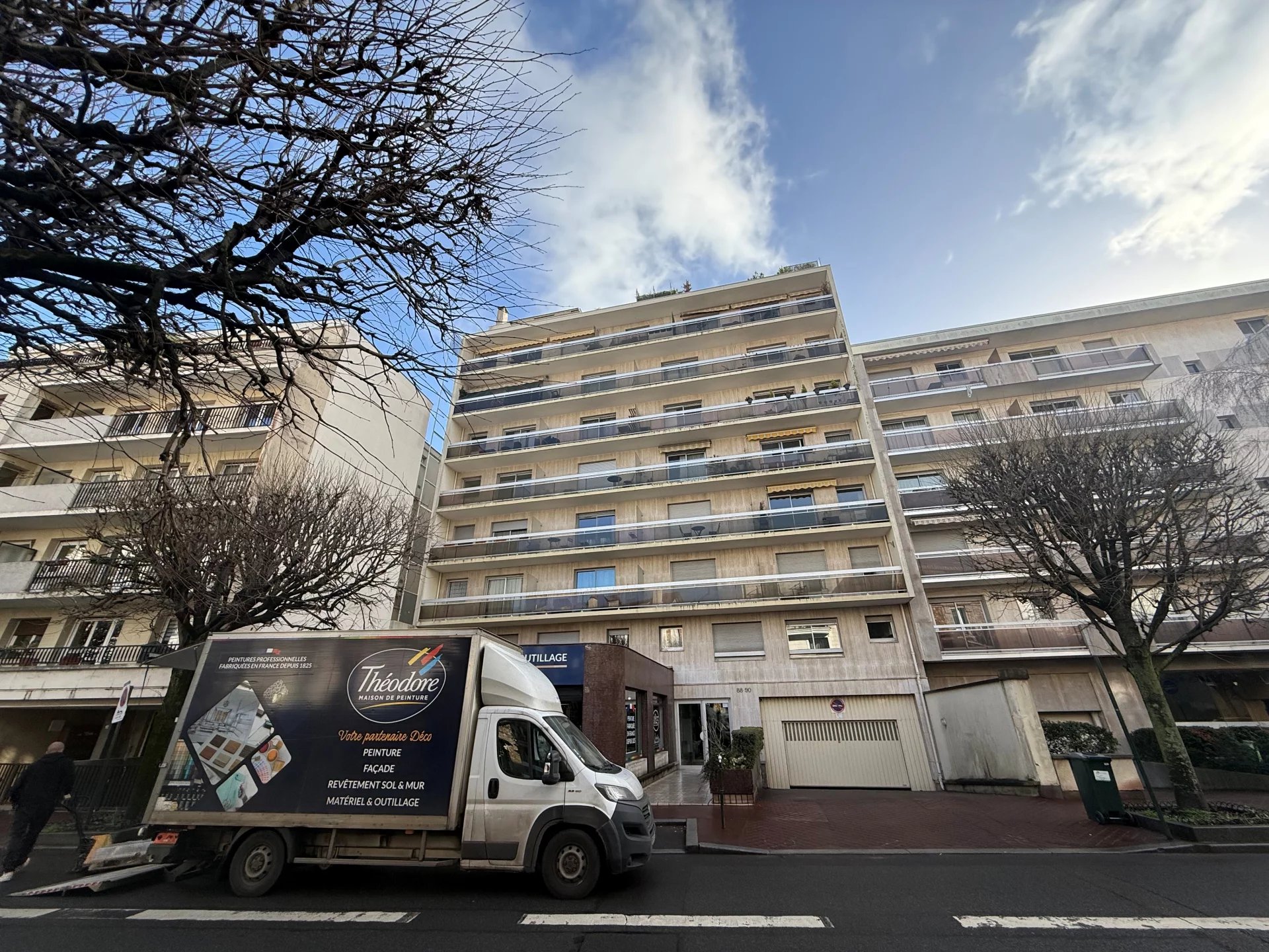 Agence immobilière de 