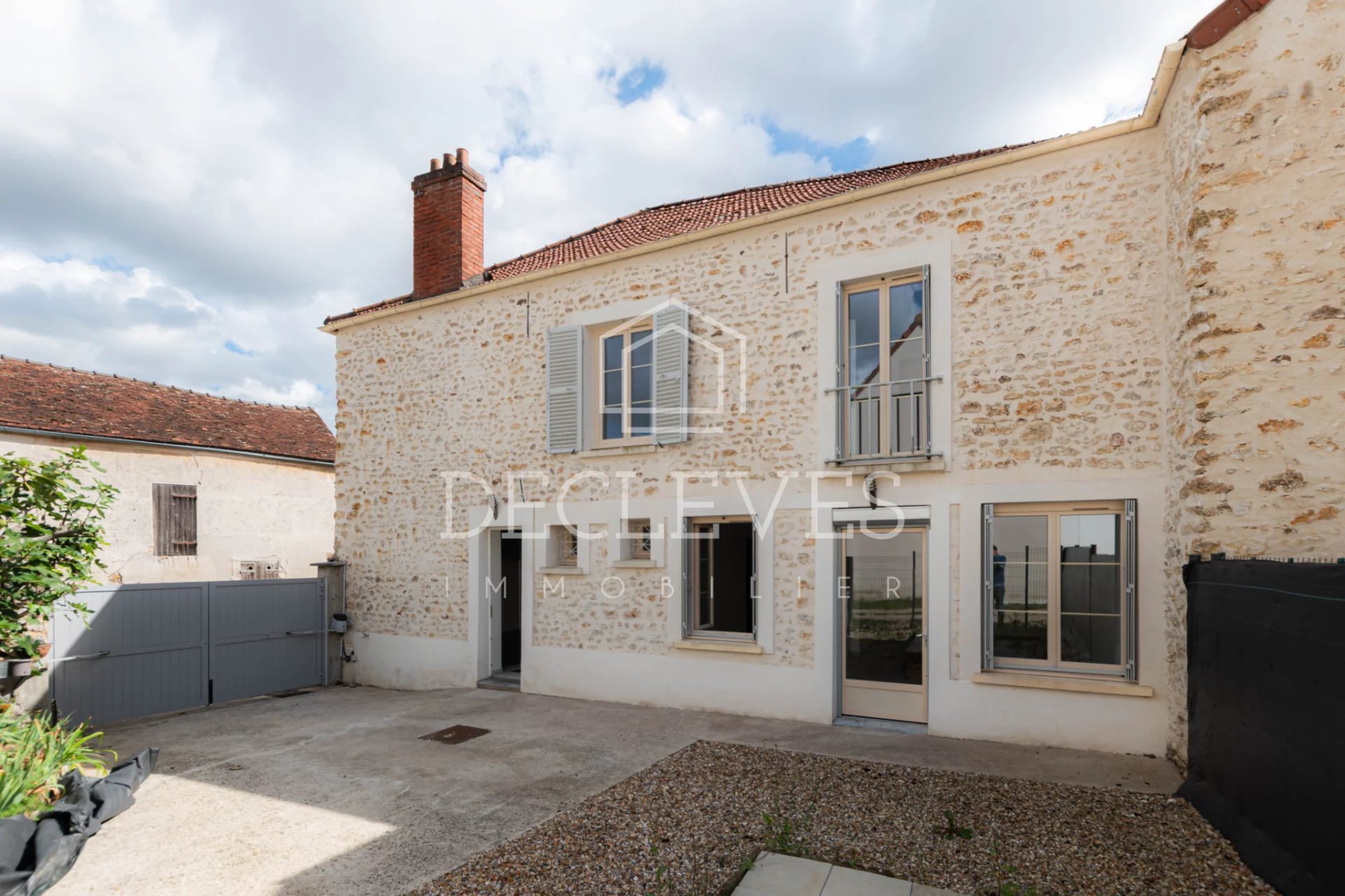 Agence immobilière de 