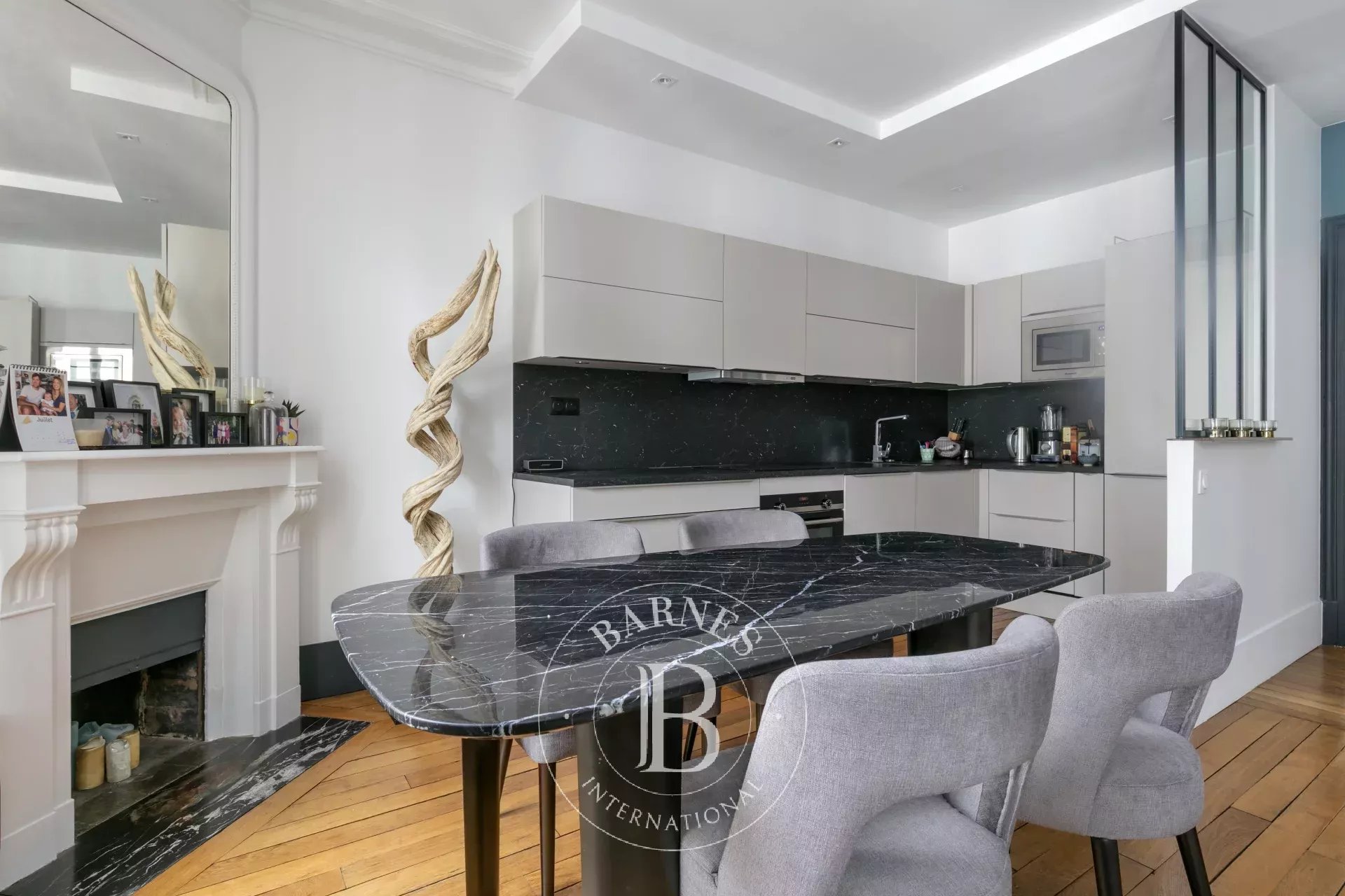 Daire Levallois-Perret - picture 7