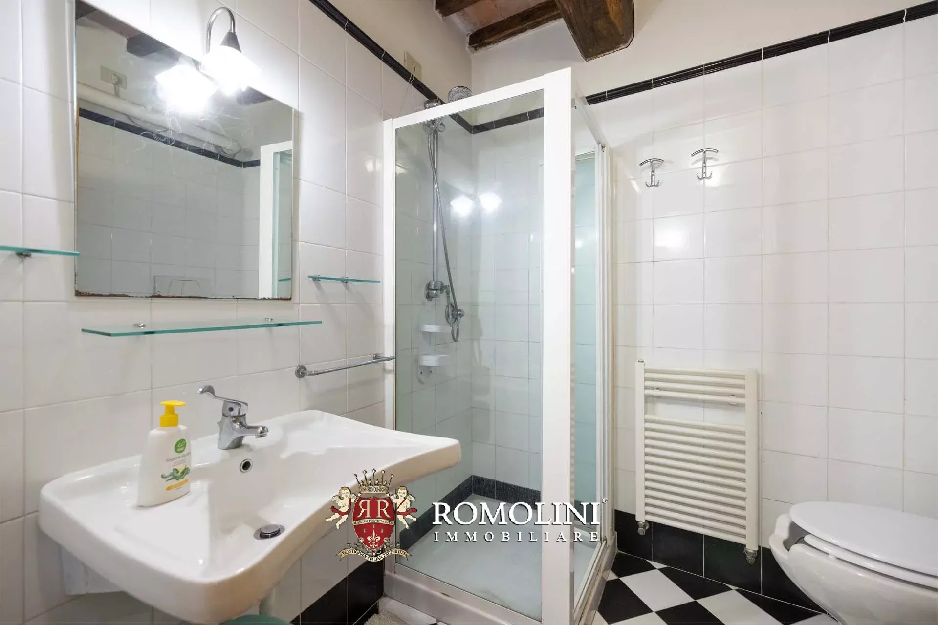 16 Bedroom Villa/Townhouse's Image 37