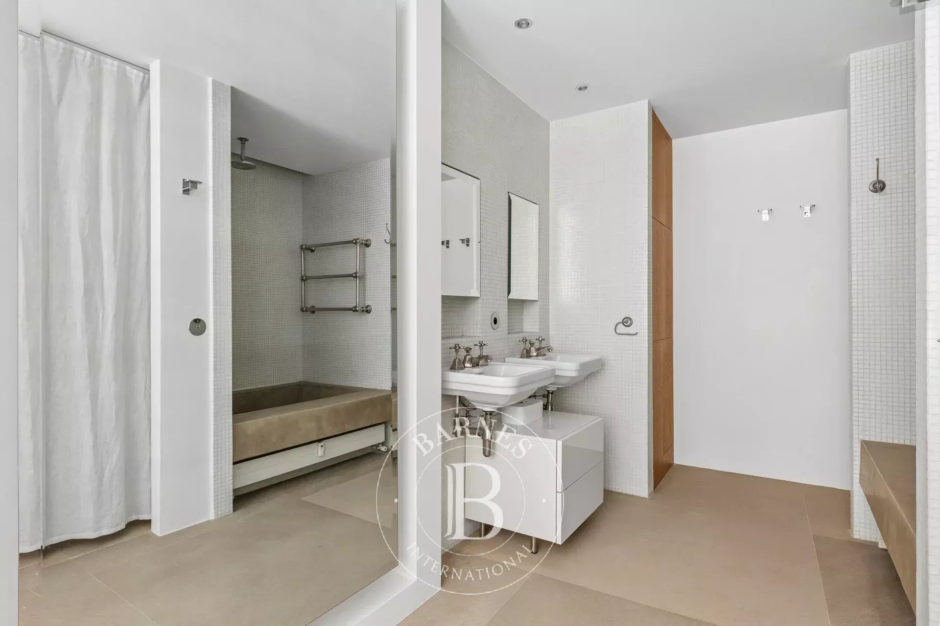 Paris  - Duplex 6 Pi&egrave;ces 4 Chambres - picture 13