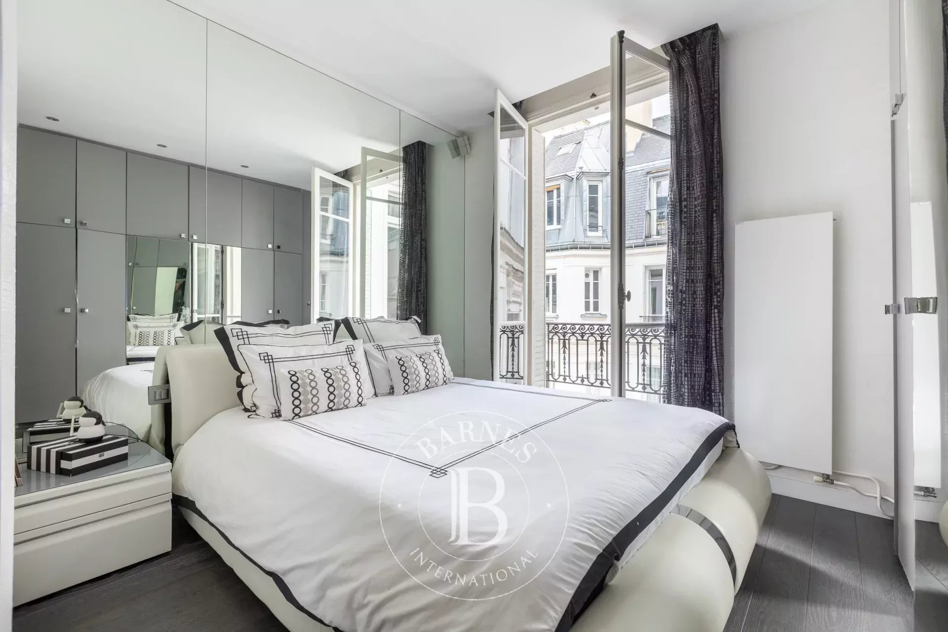 Daire Paris 17ème - picture 10