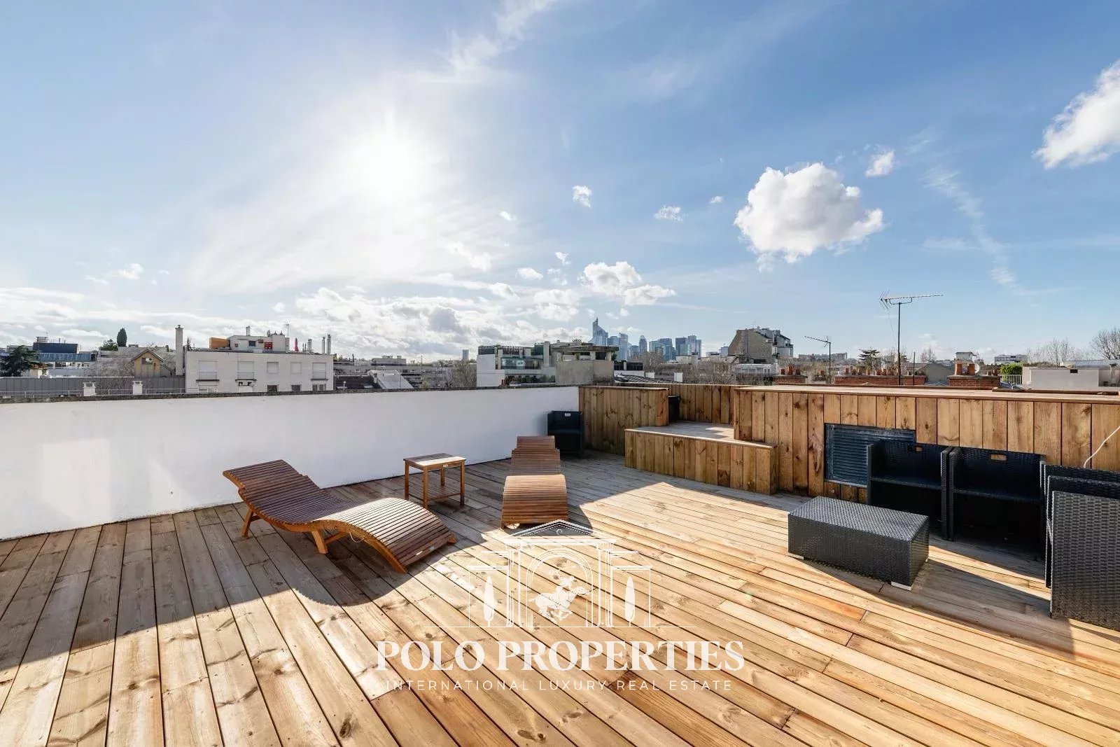 Exceptional private mansion-Neuilly sur Seine